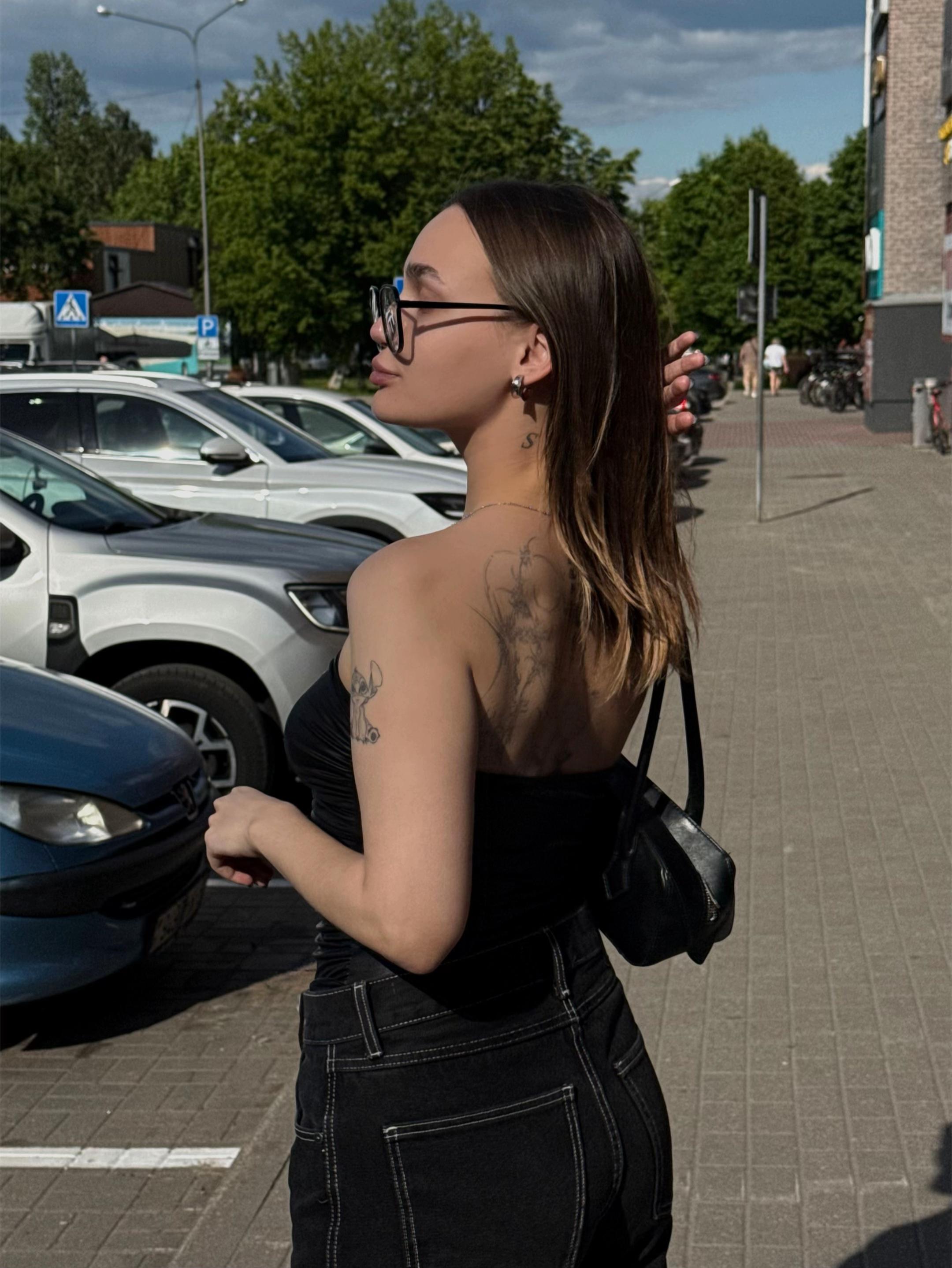 @дакукична