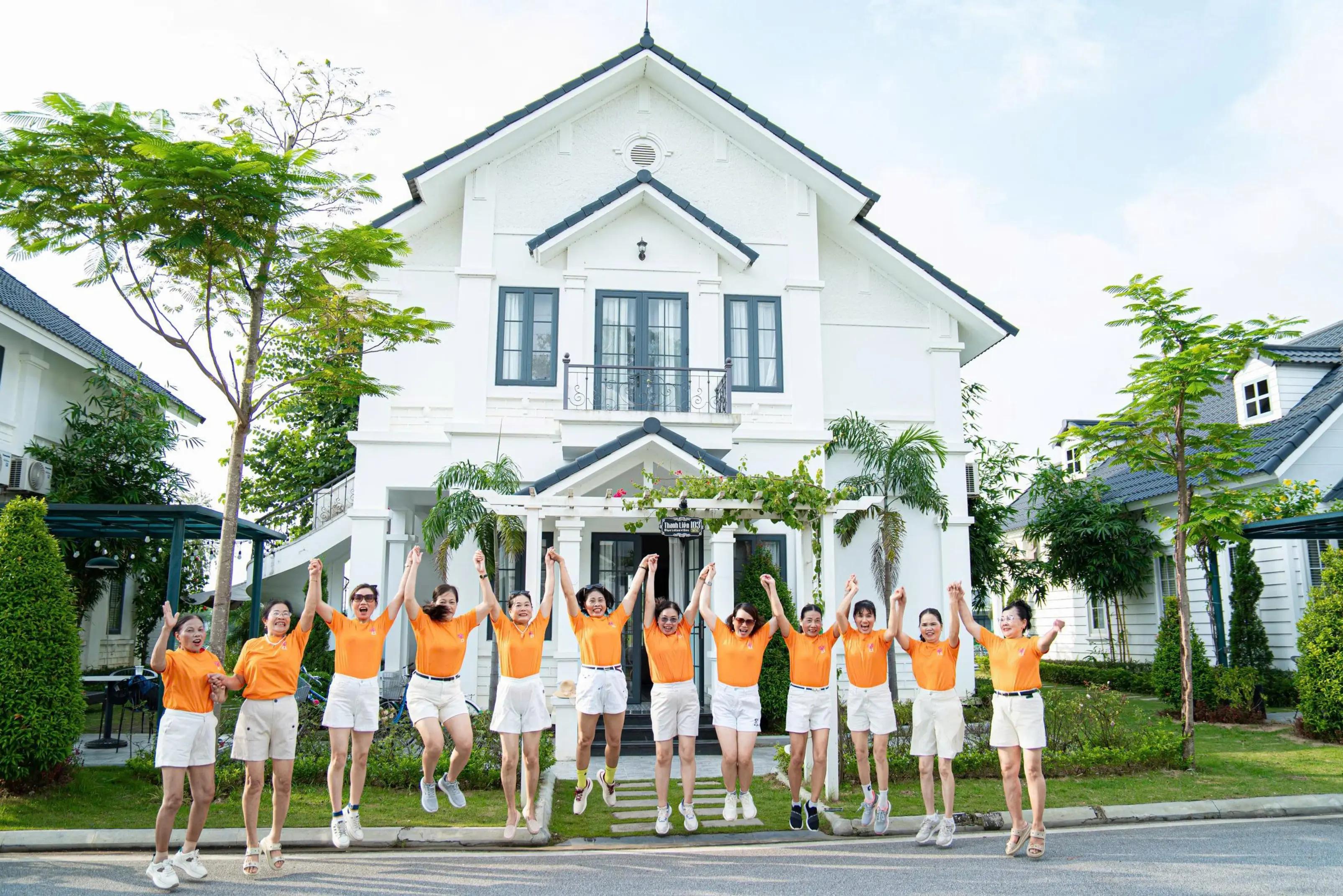 @Hoàng Thùy Yoga💯
