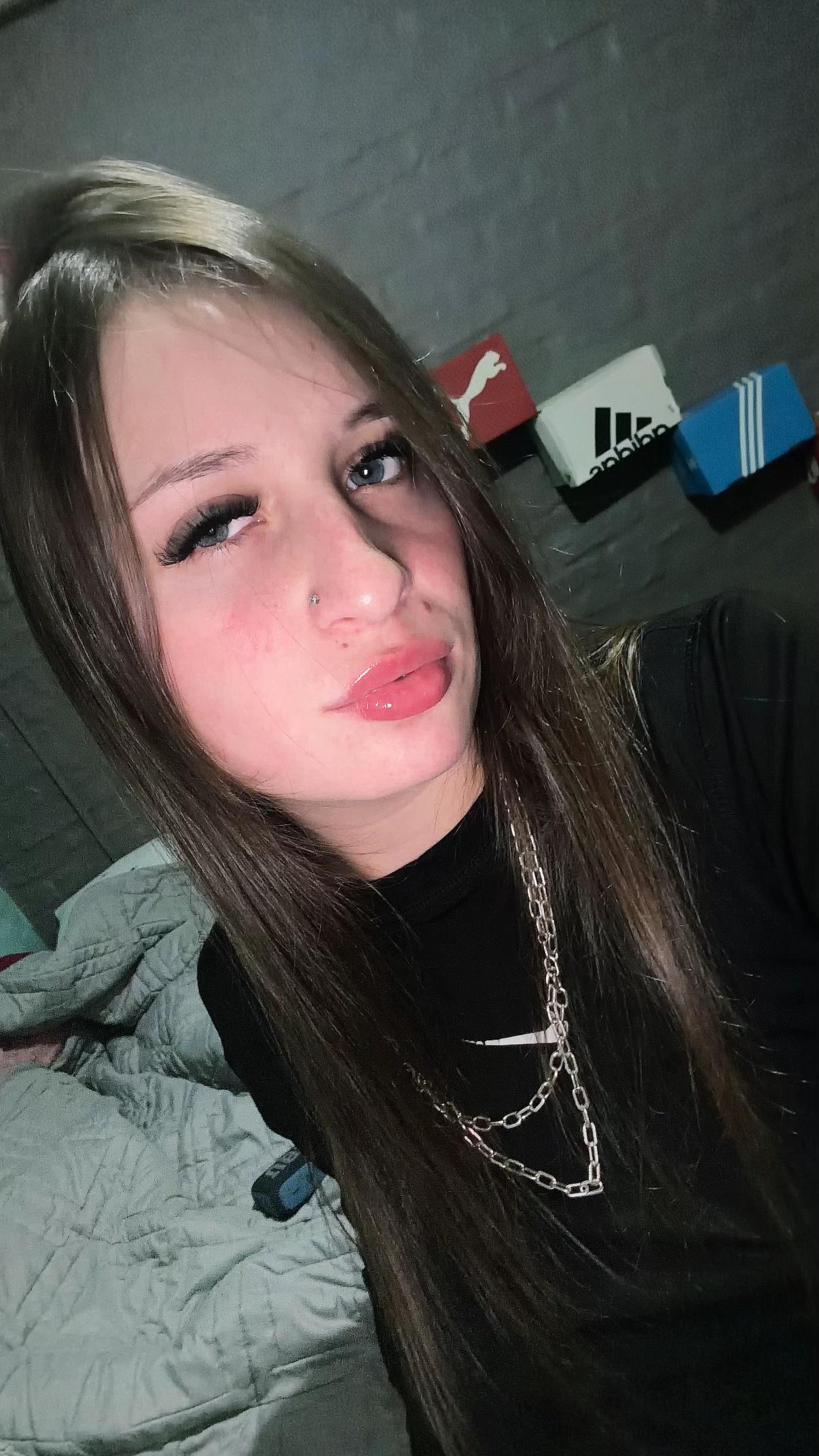 @yaanniittaa