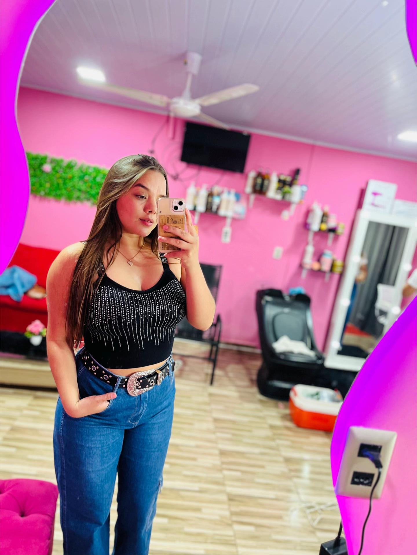 @Luz Santacruz🍒