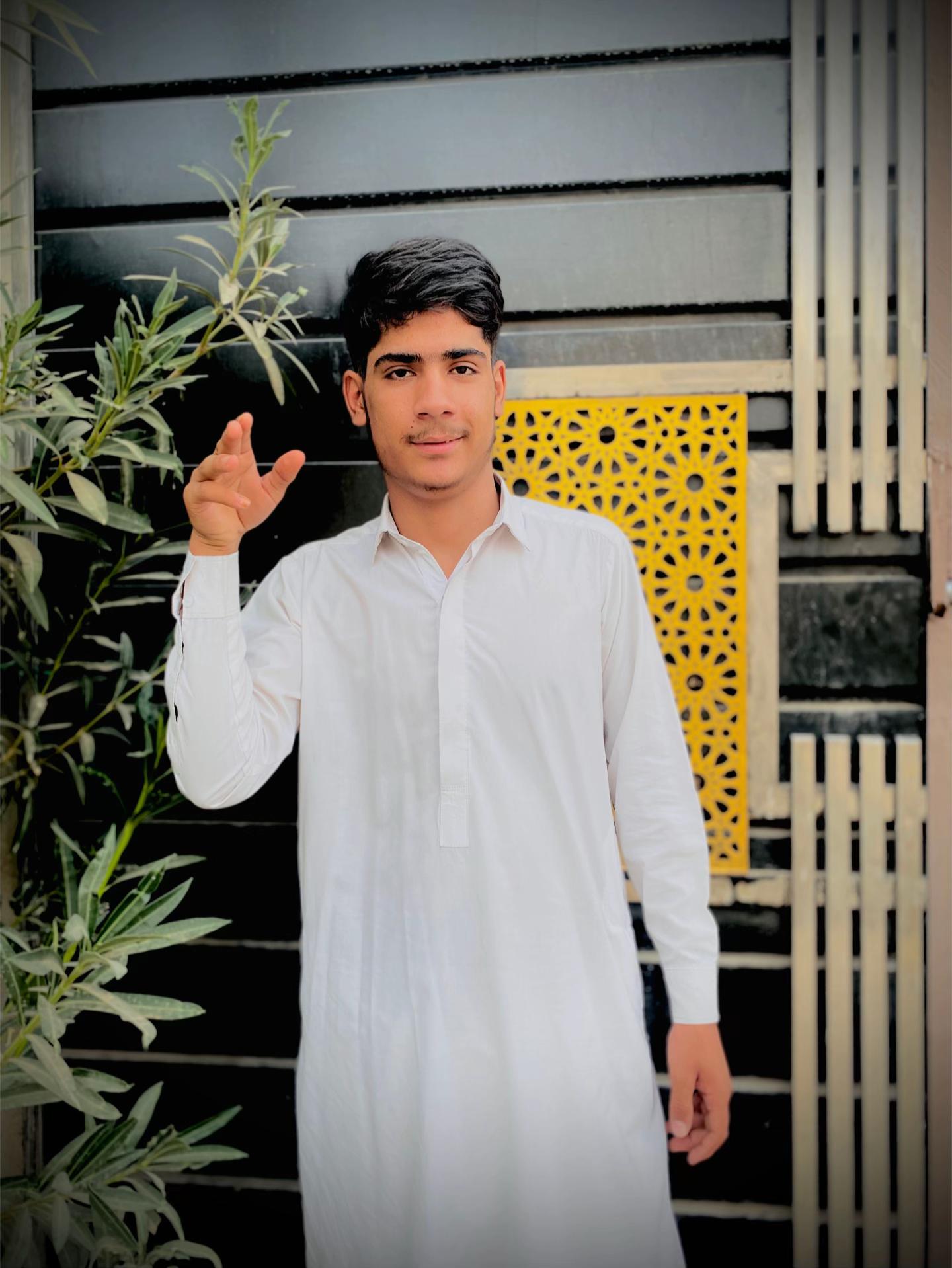 @🍁BÂKÃrبلوچ♥️