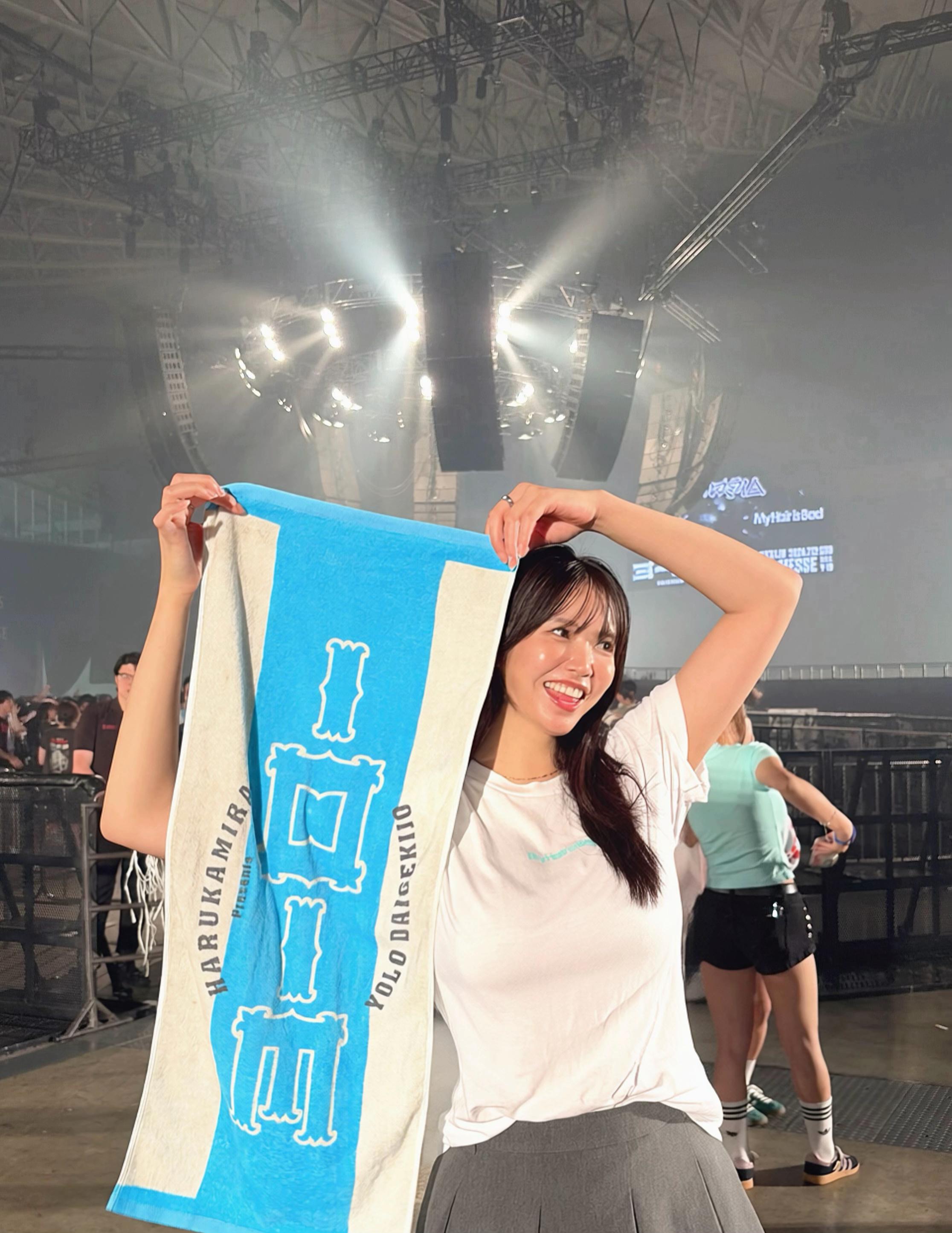 @ひとみやで