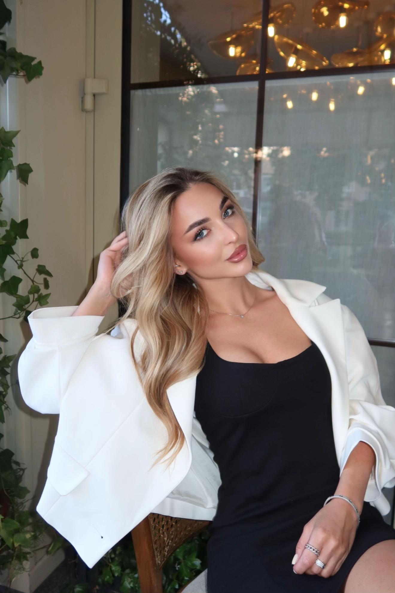 @Mariia Kravtsova
