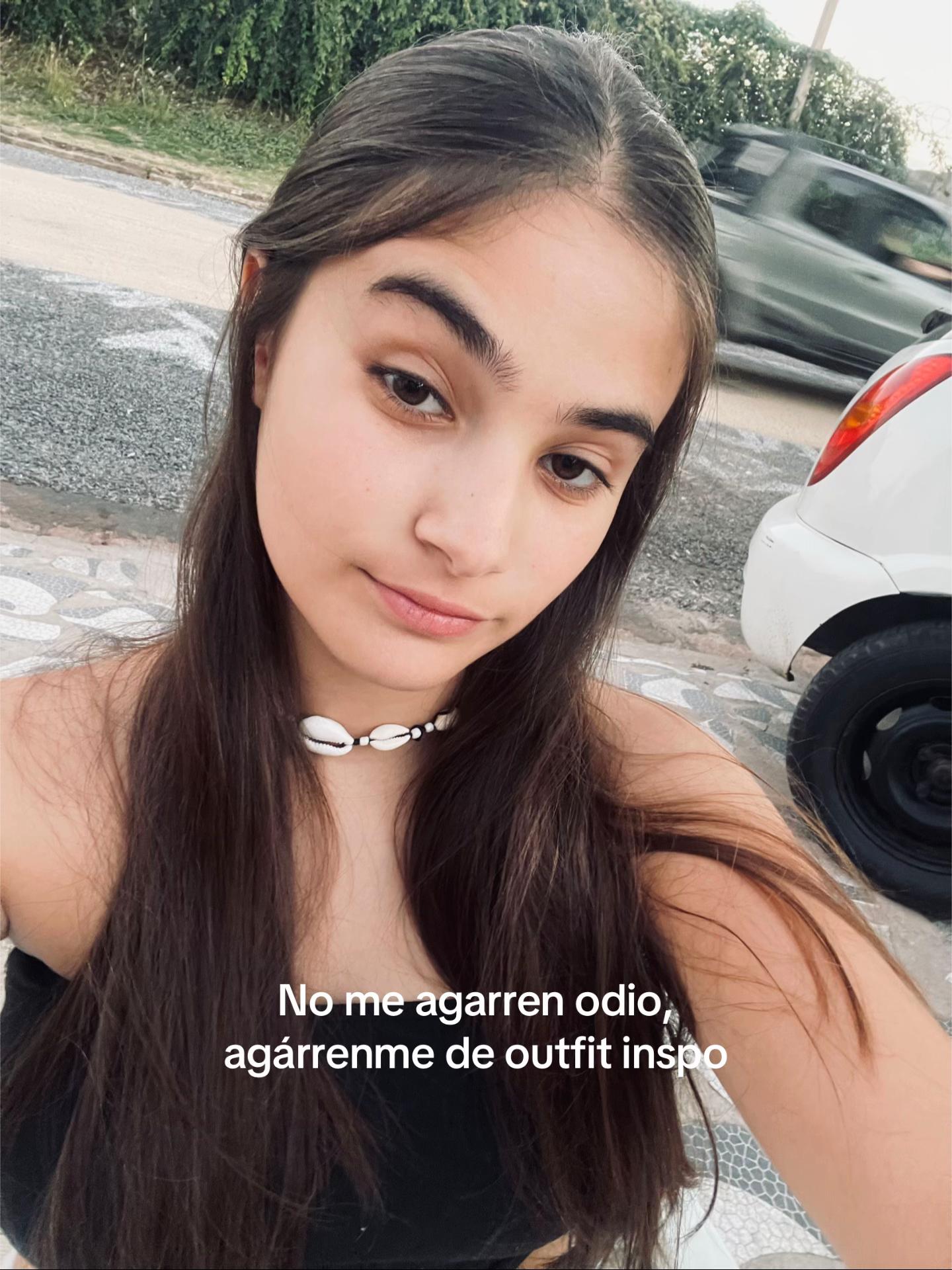 @Candeeee