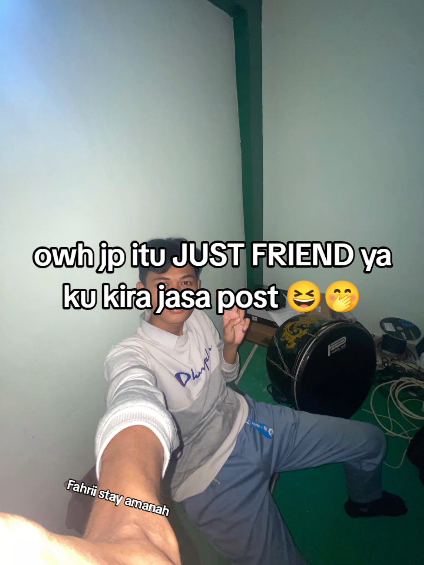 @Fahri Sturr