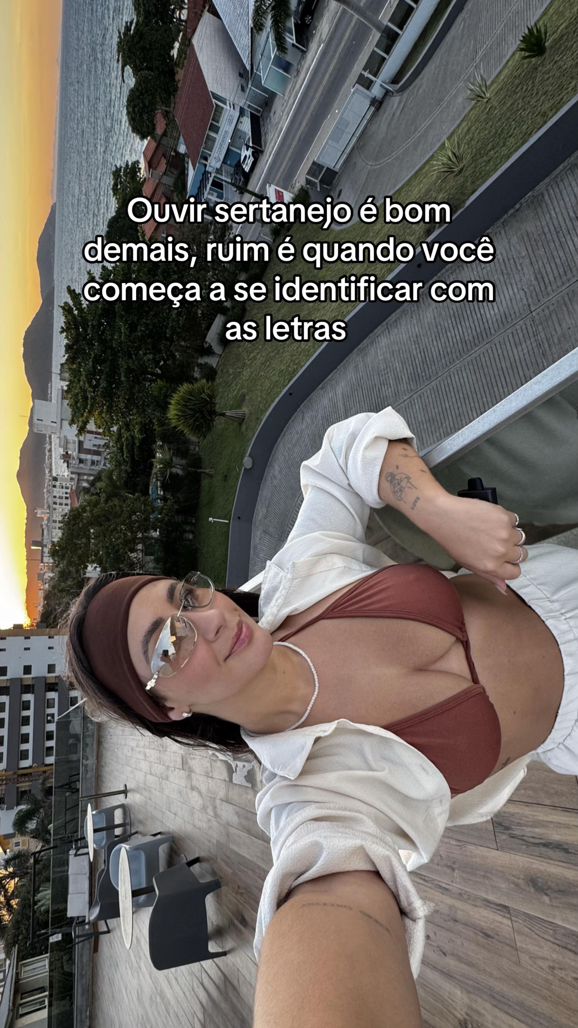 @Caroline Elisabete | UGC