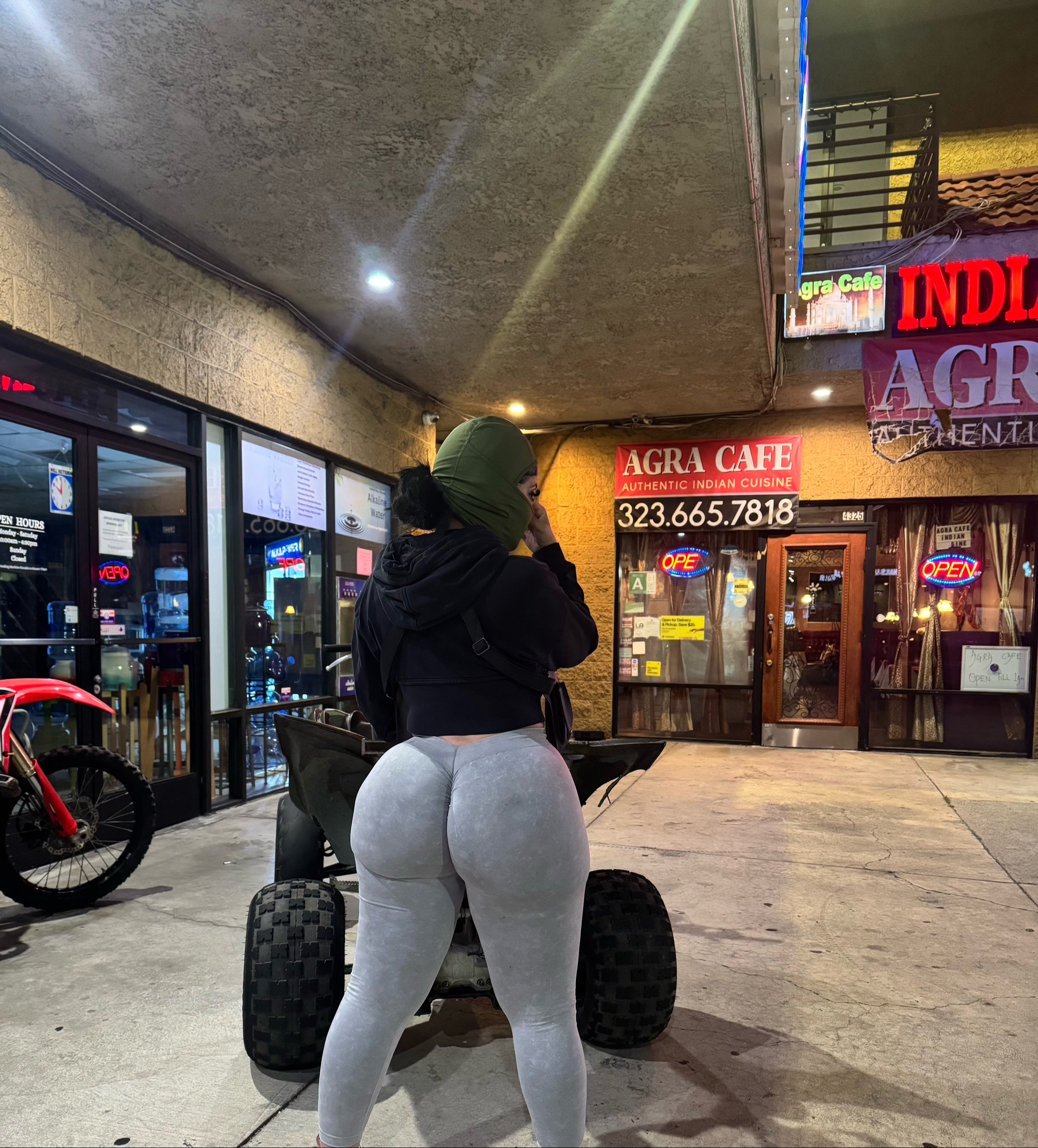 @Nadia Ali 🇵🇰
