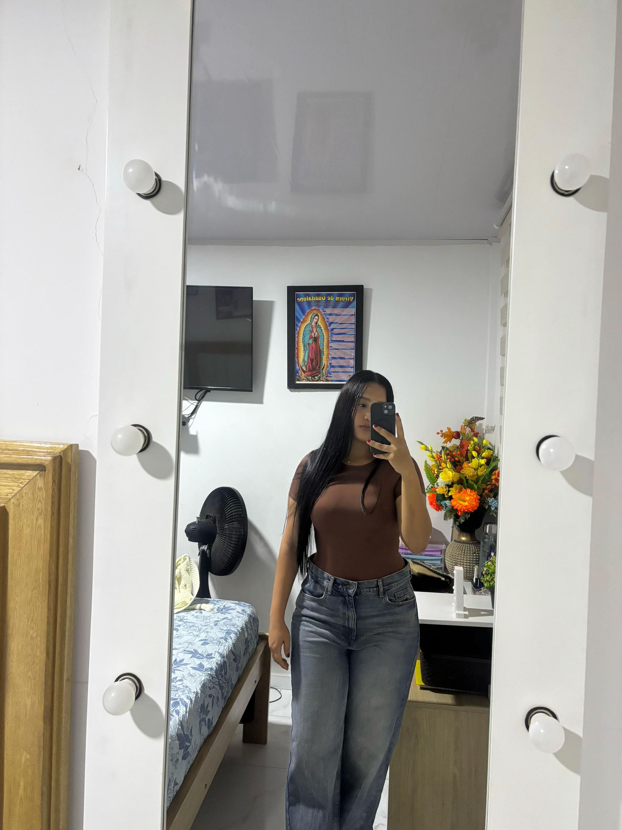 @Valeriamontes25
