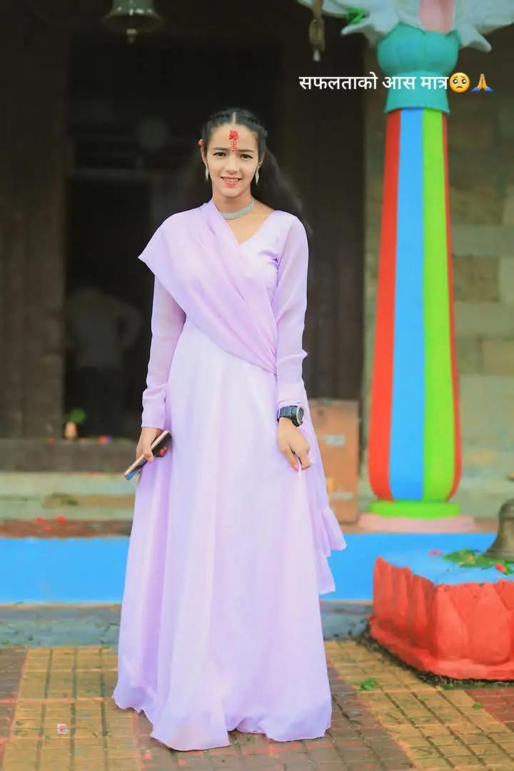 @Aaruuu😘🦋