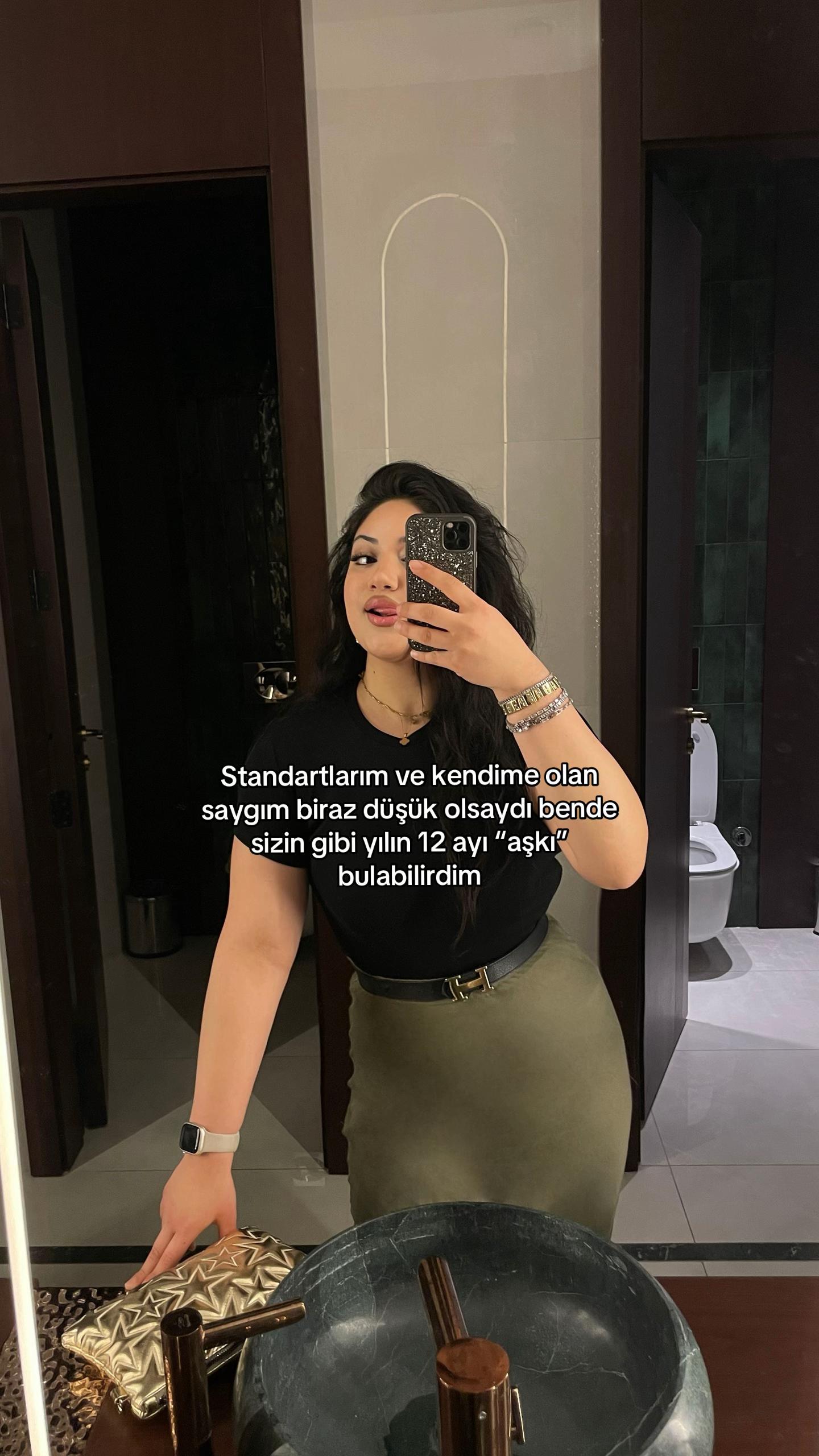 @ℳℰℒℐ̇𝒦ℰ
