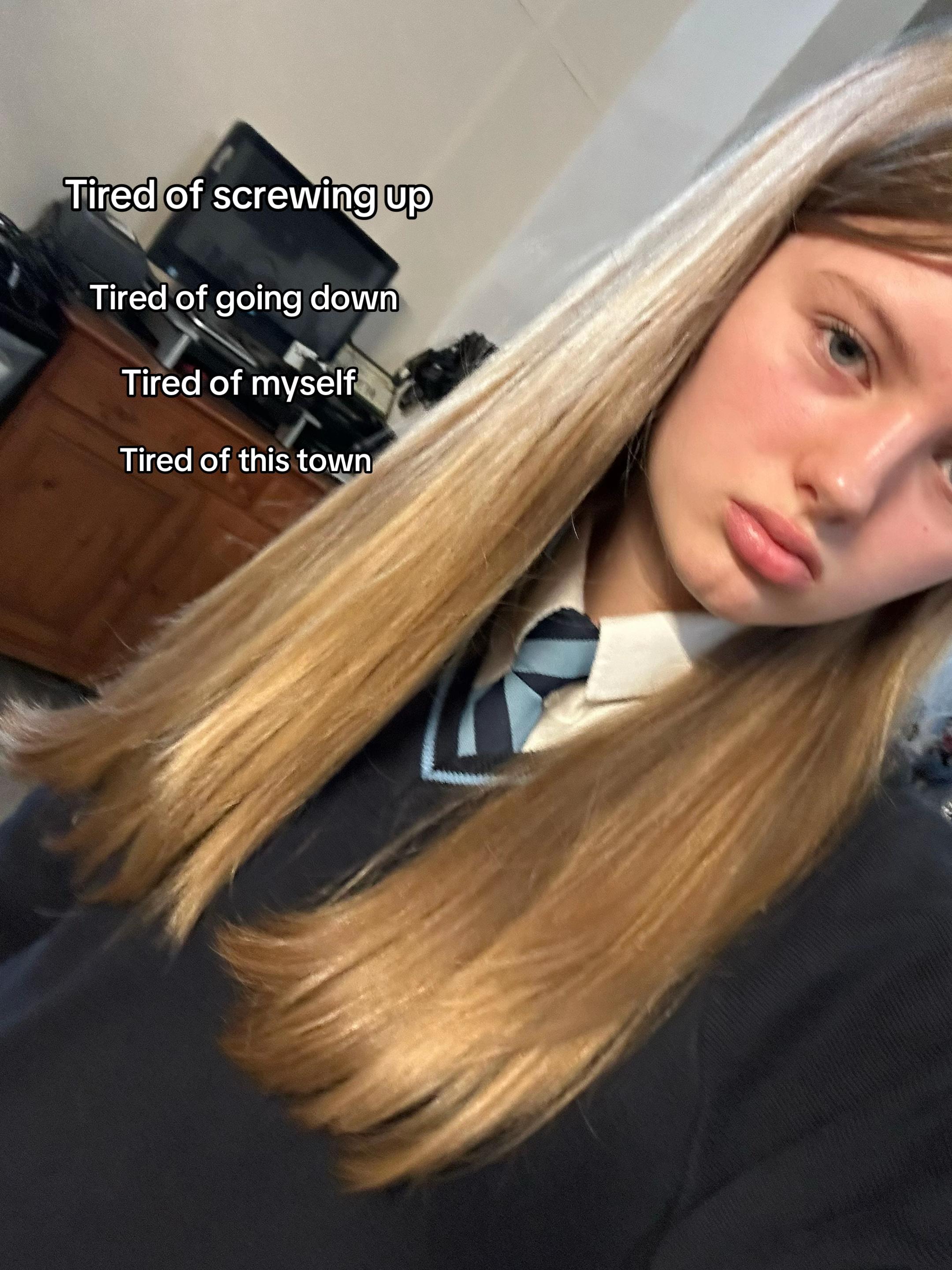 @Ellie 🐴🏎️