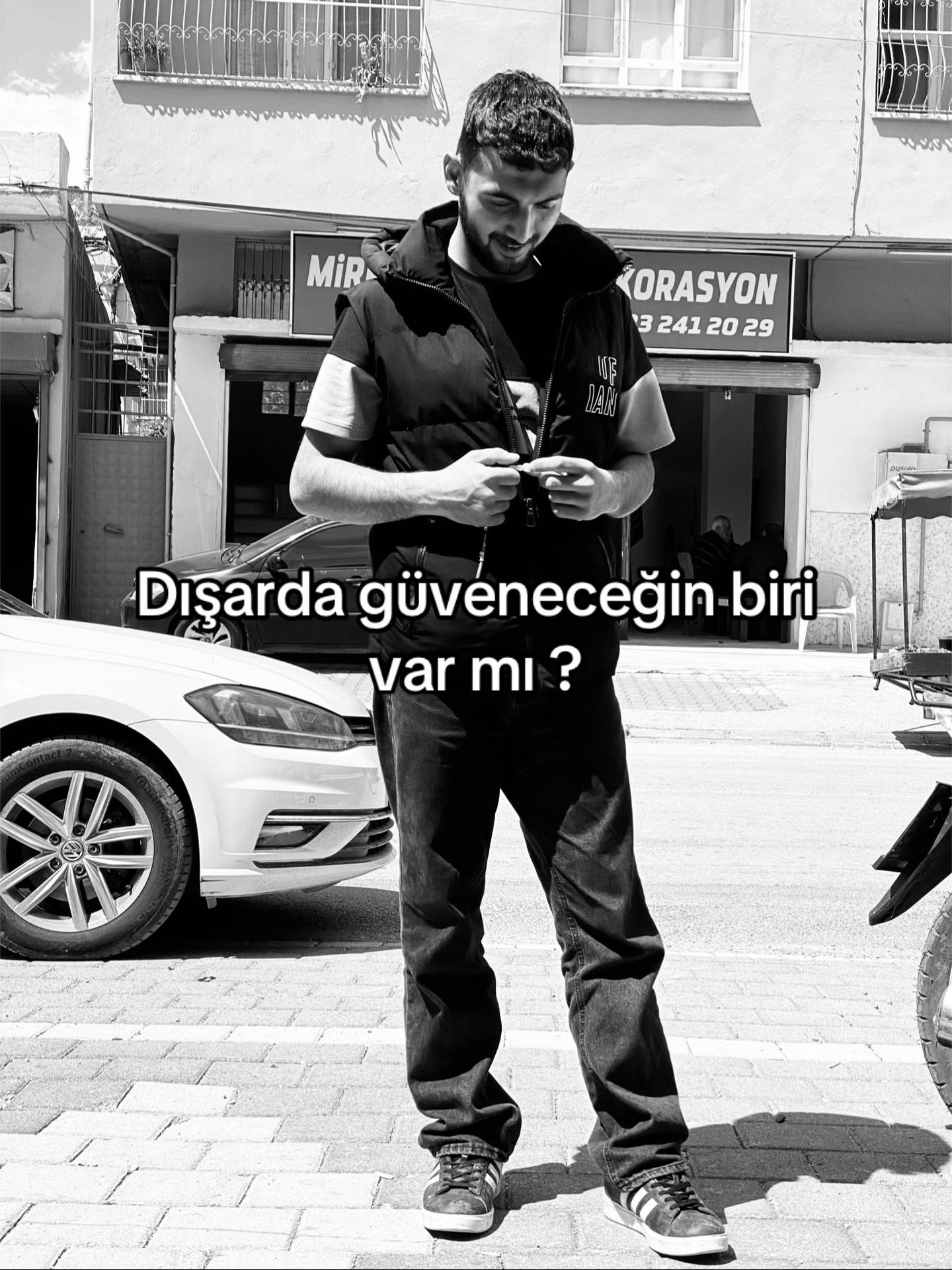 @E.G🦅
