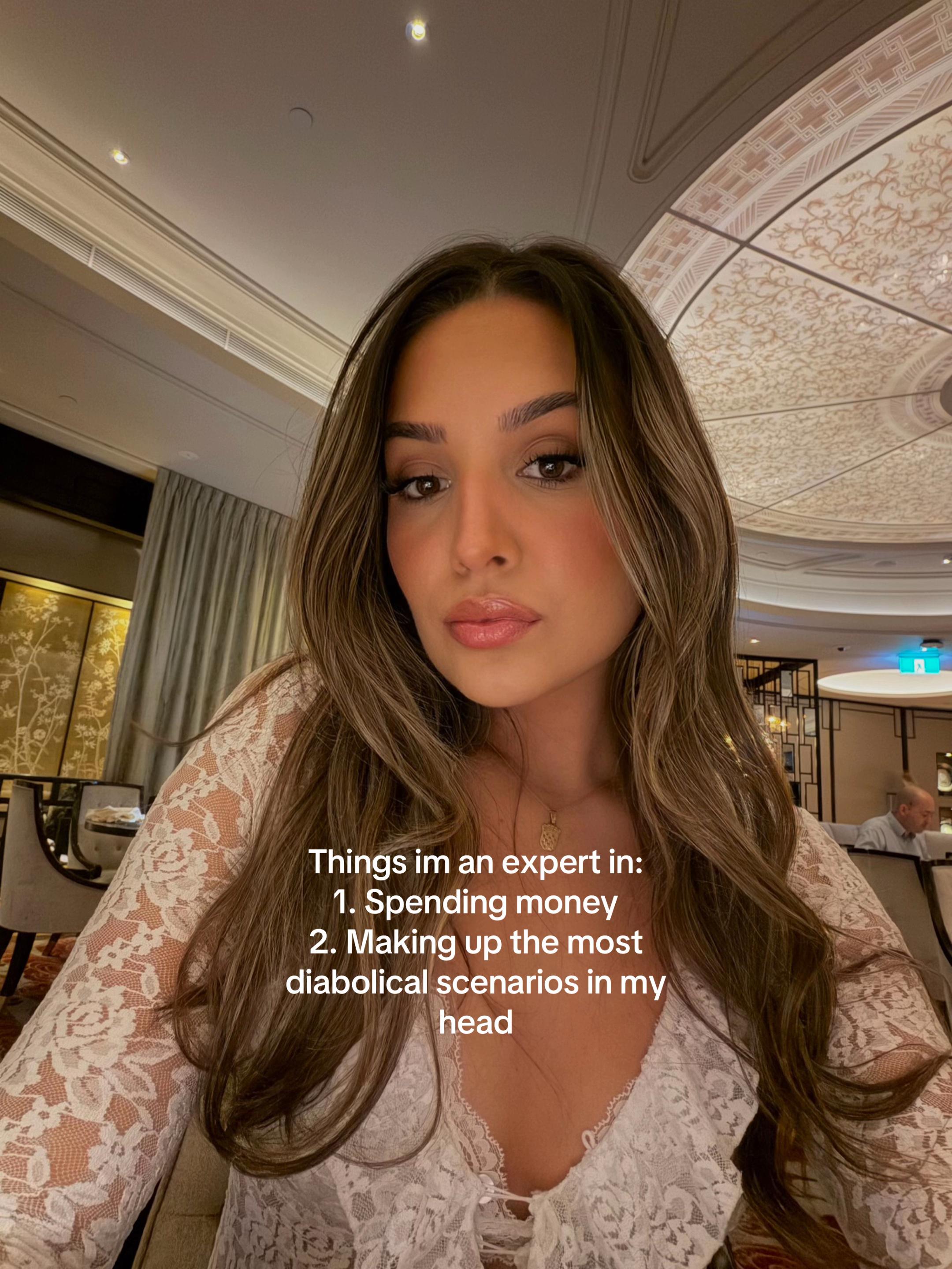 @Mia