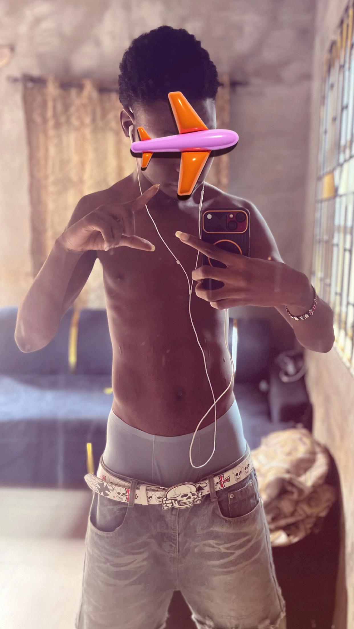 @Oluwaseun👽🤍