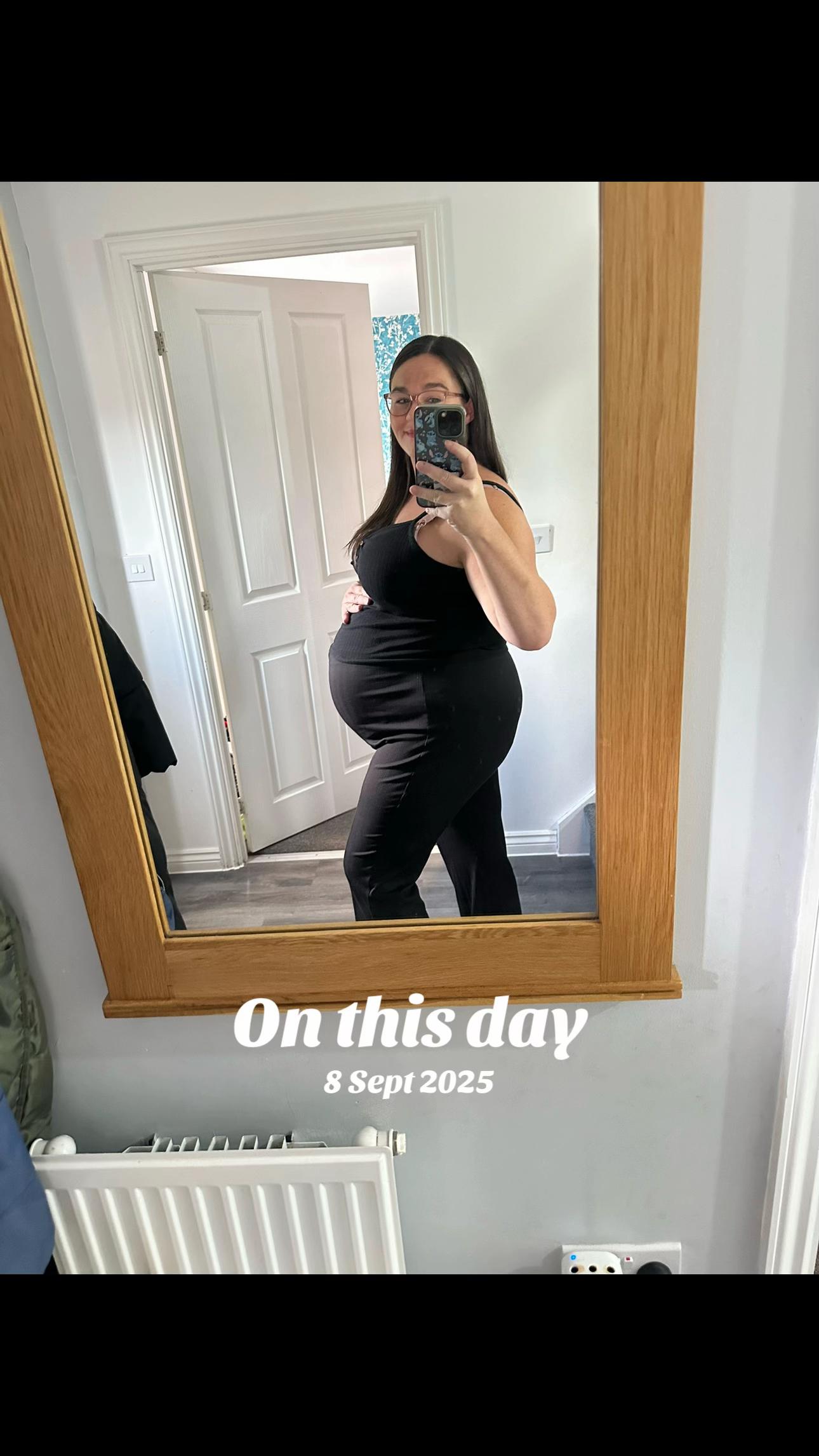 @jennylloyd_