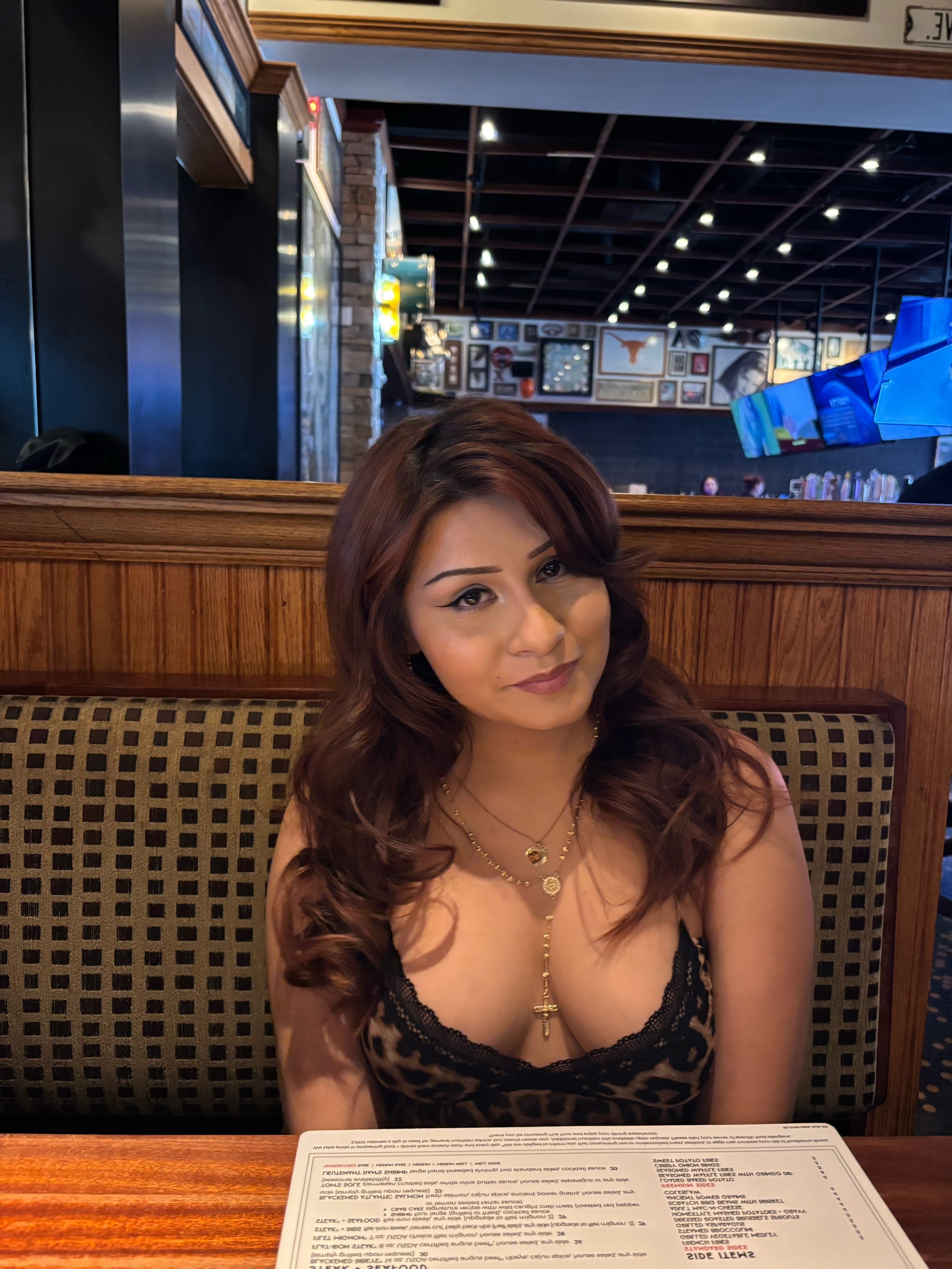 @alwaysmad.leona