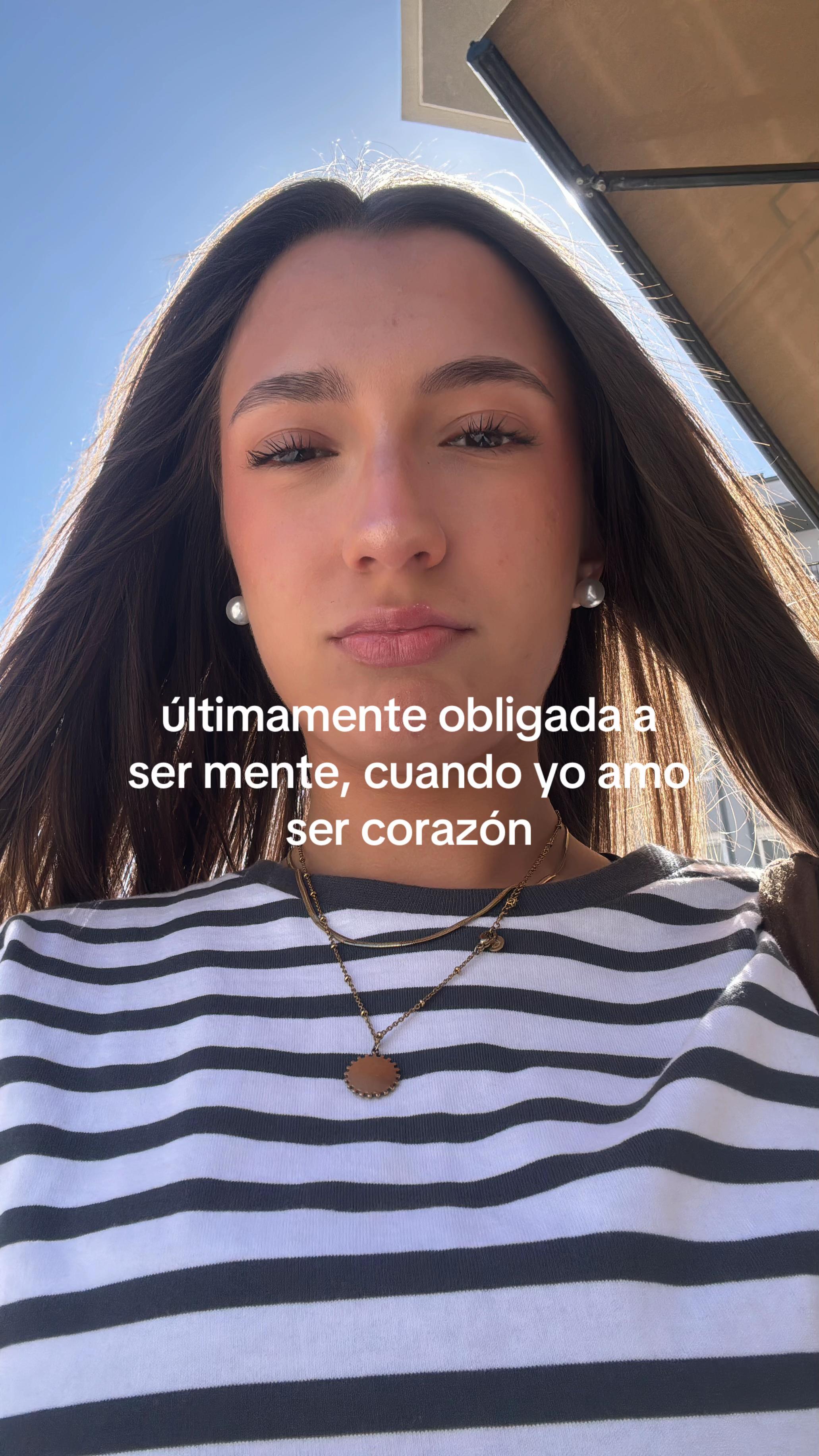 @candela gonzález