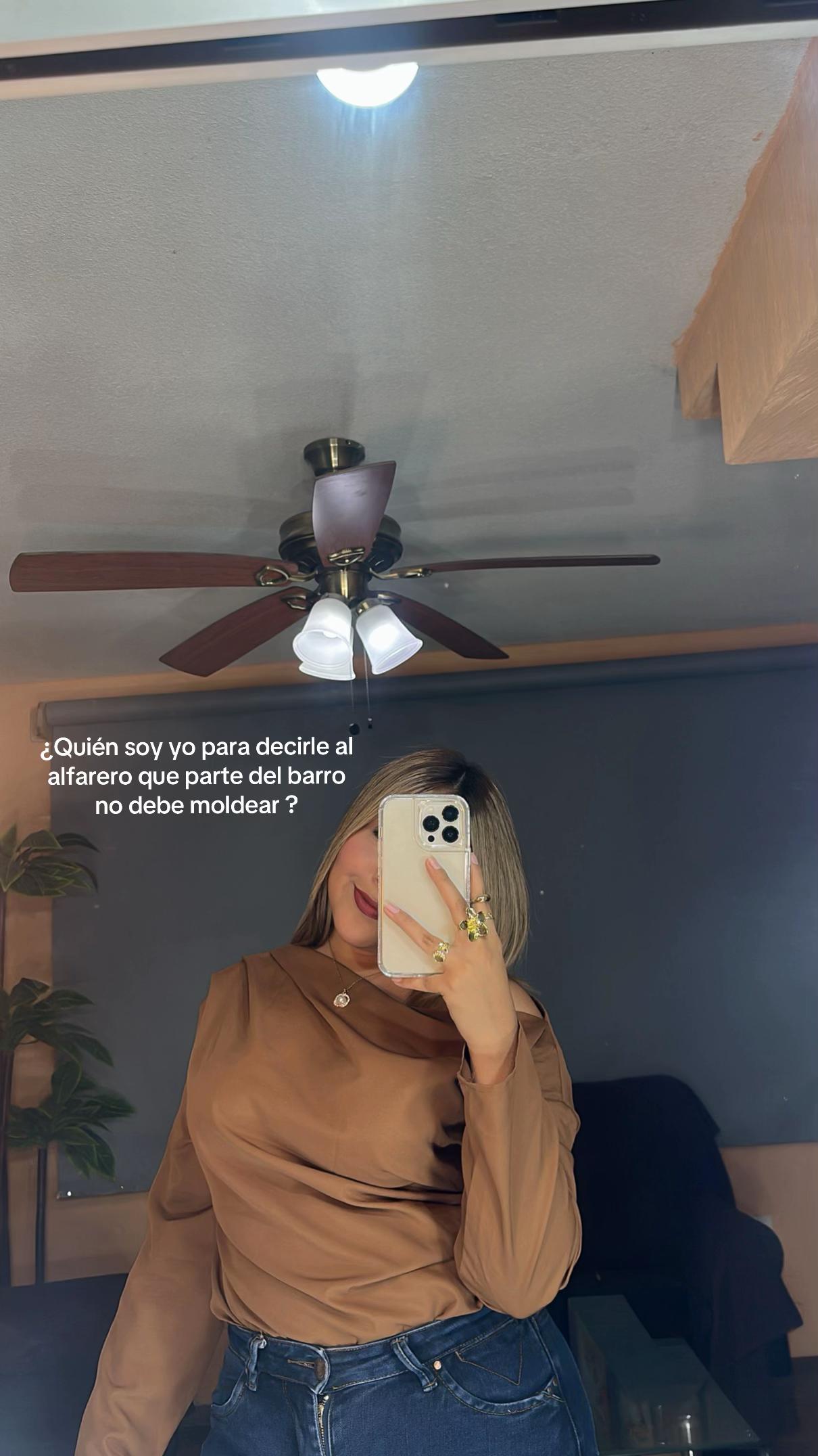 @R A C H E L