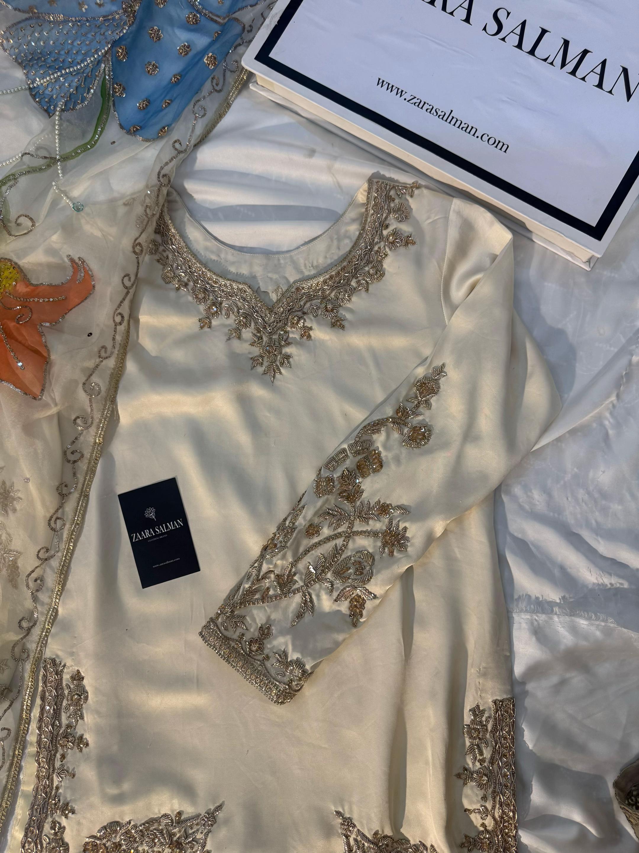 @ZARA CLOTHING