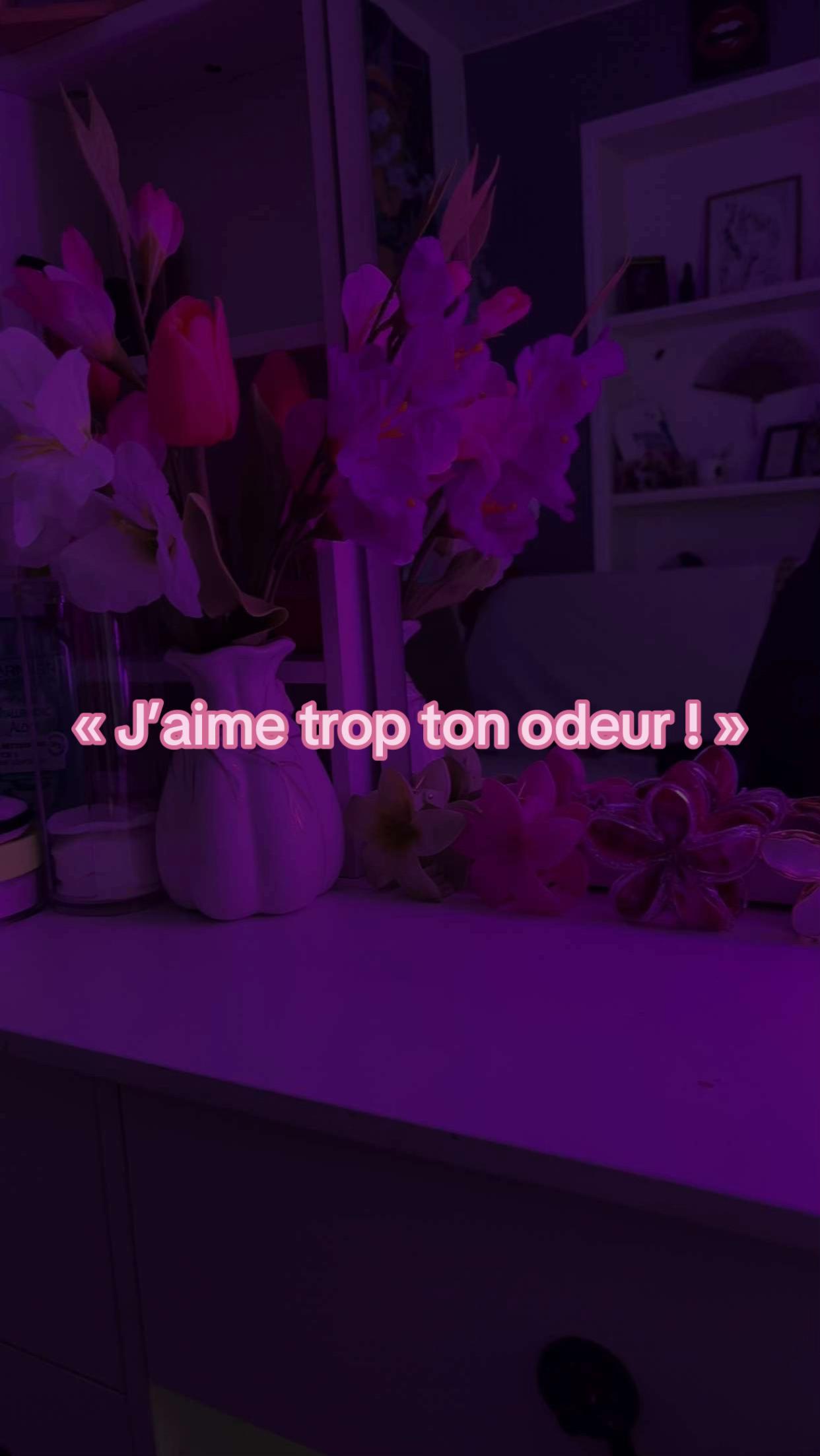 @^^