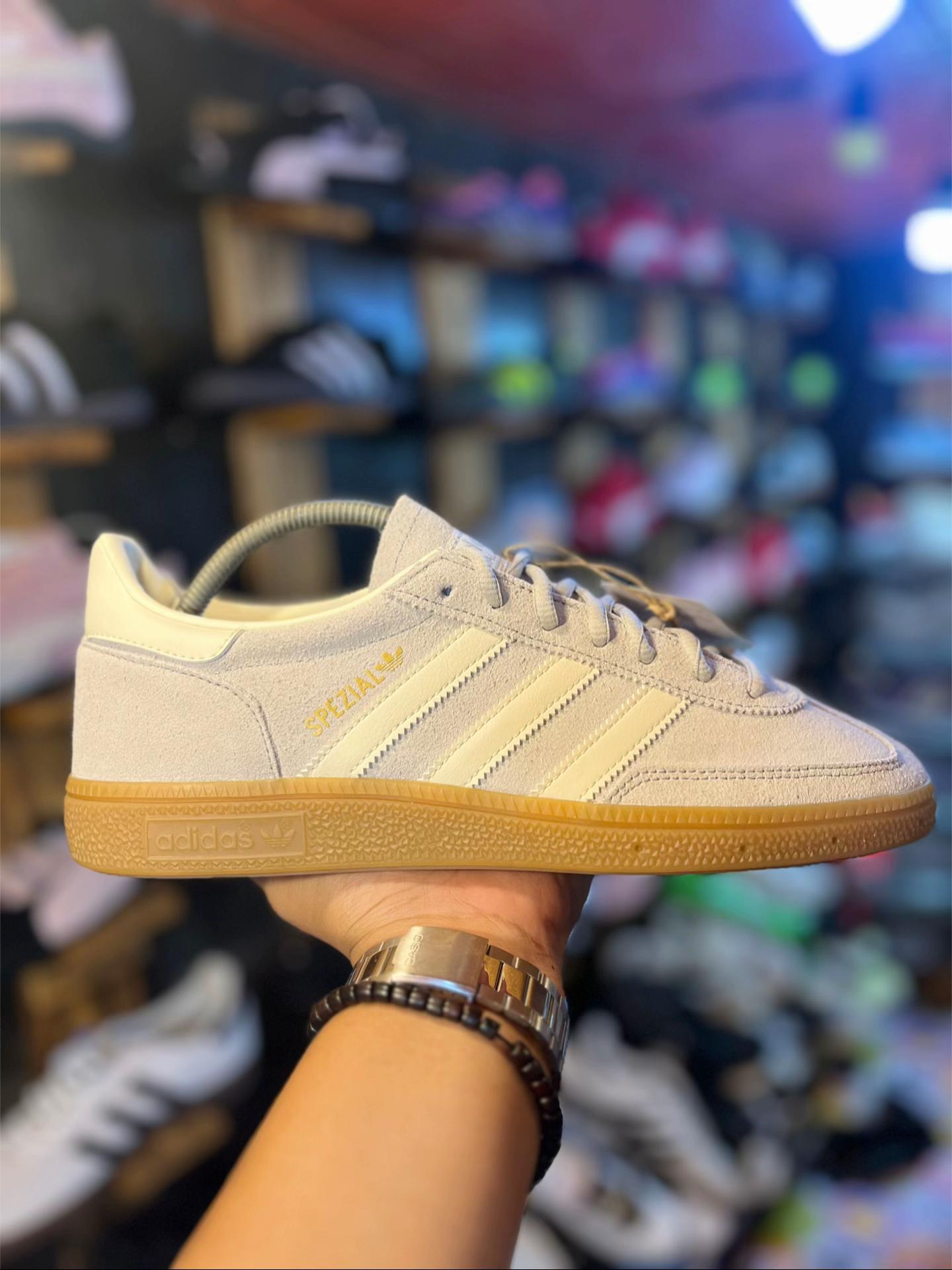 @SEPATU SECOND BANDUNG