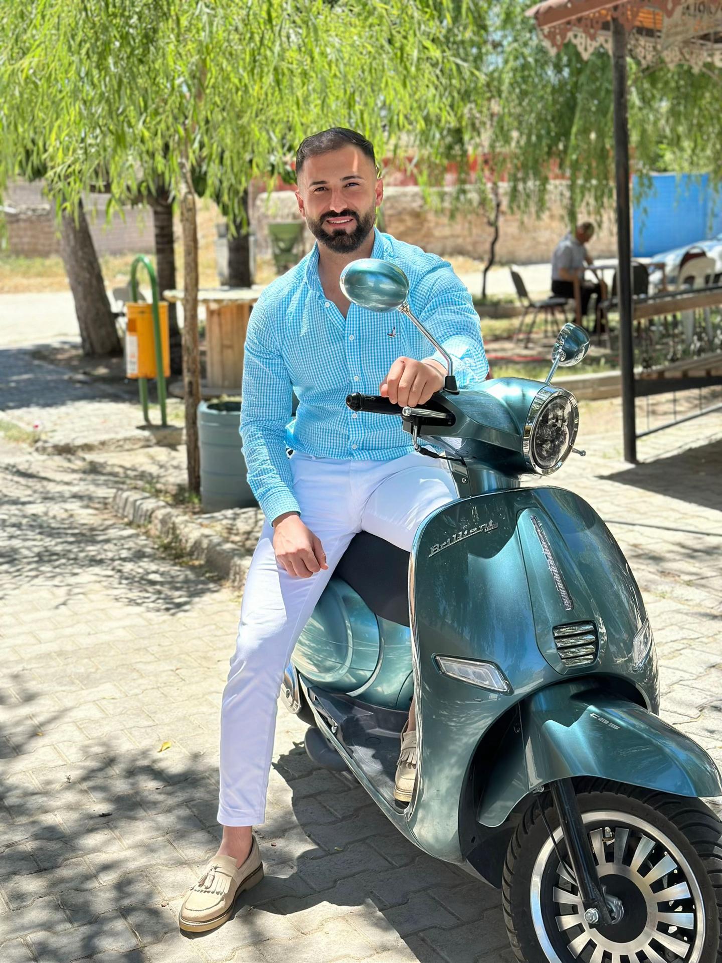 @Ahmet Apaydın