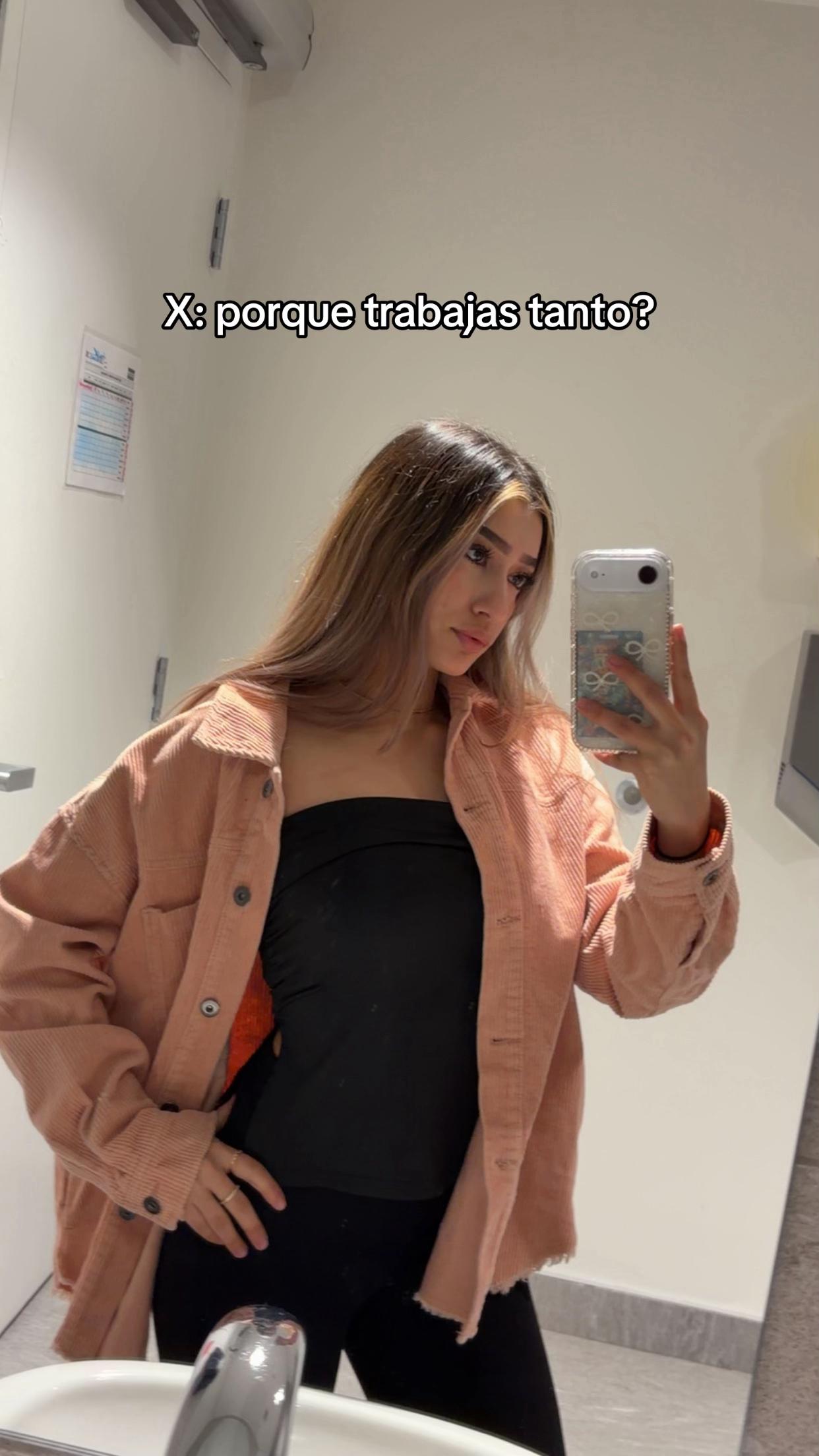 @the_camilitaa