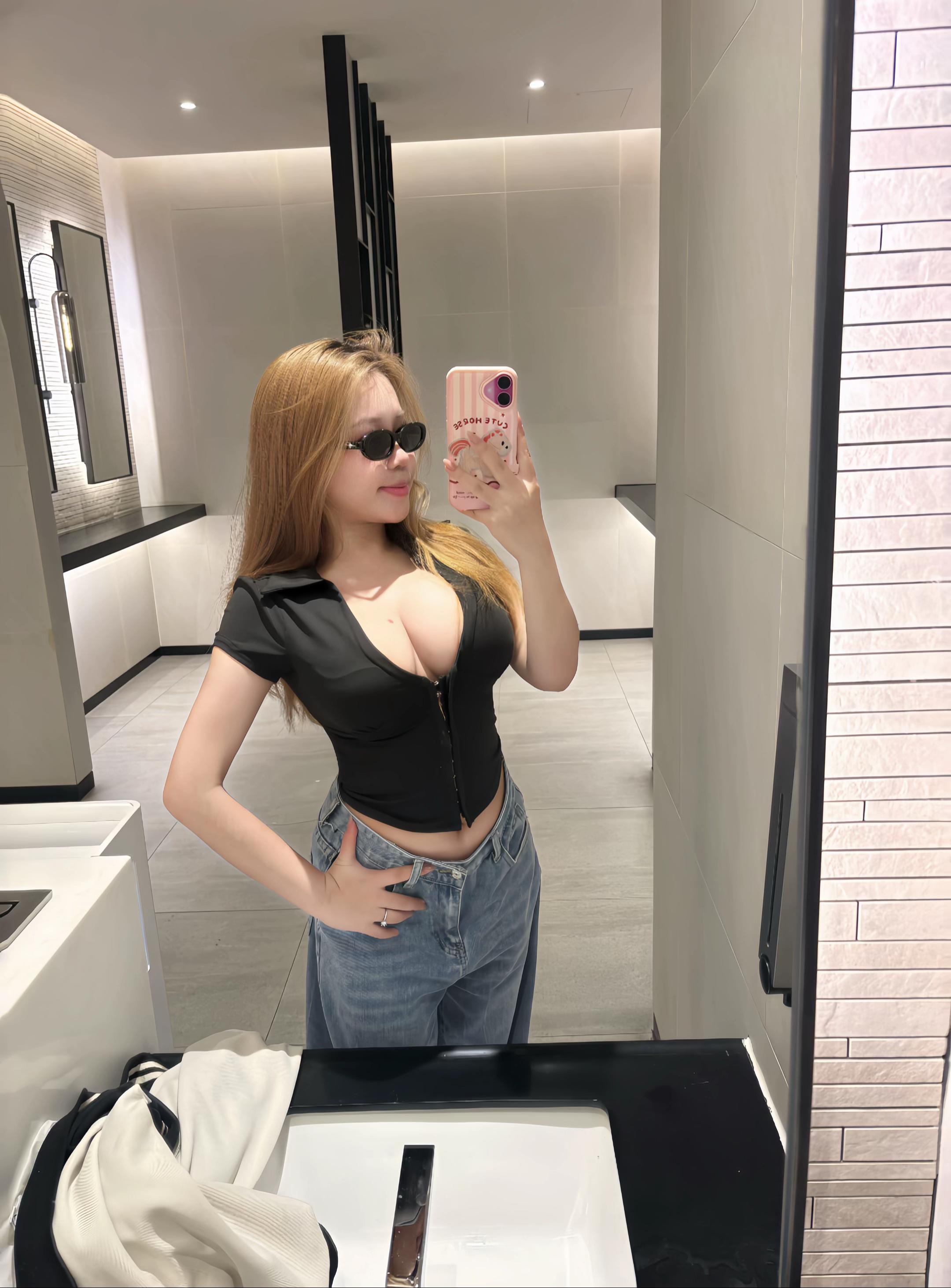 @𝑇ℎ𝑢𝑦̀ 𝐷𝑢̛𝑜̛𝑛𝑔 •ﻌ•