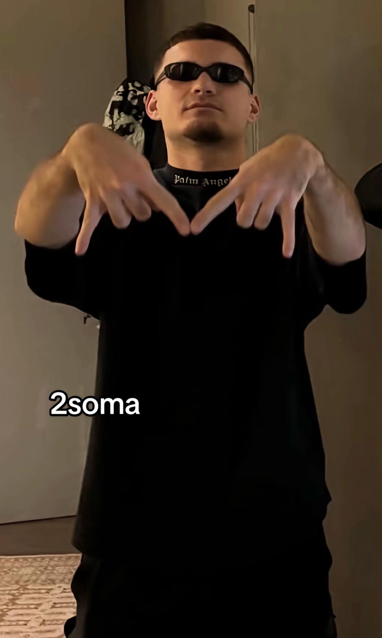 @𝒵