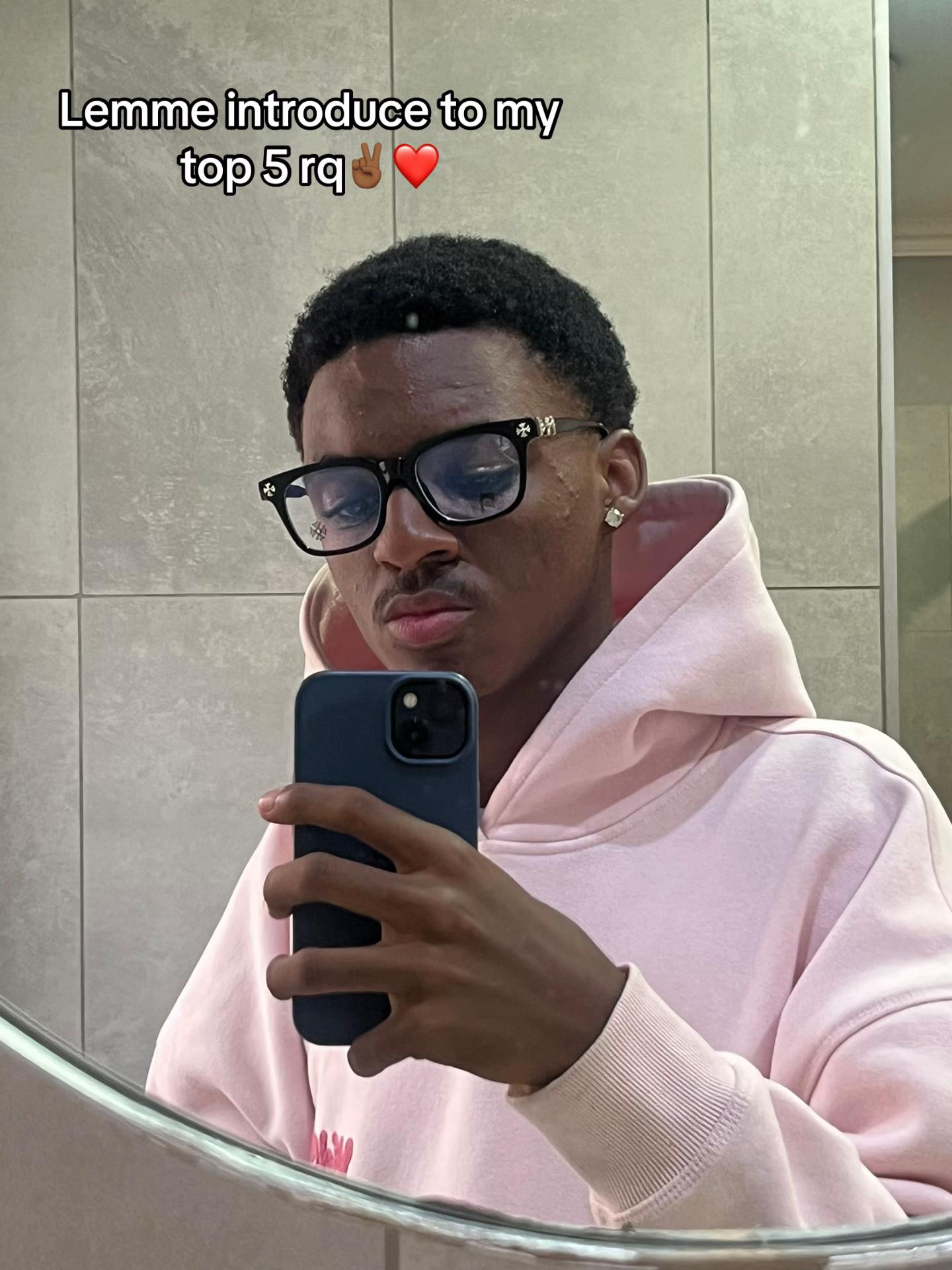 @Synn*