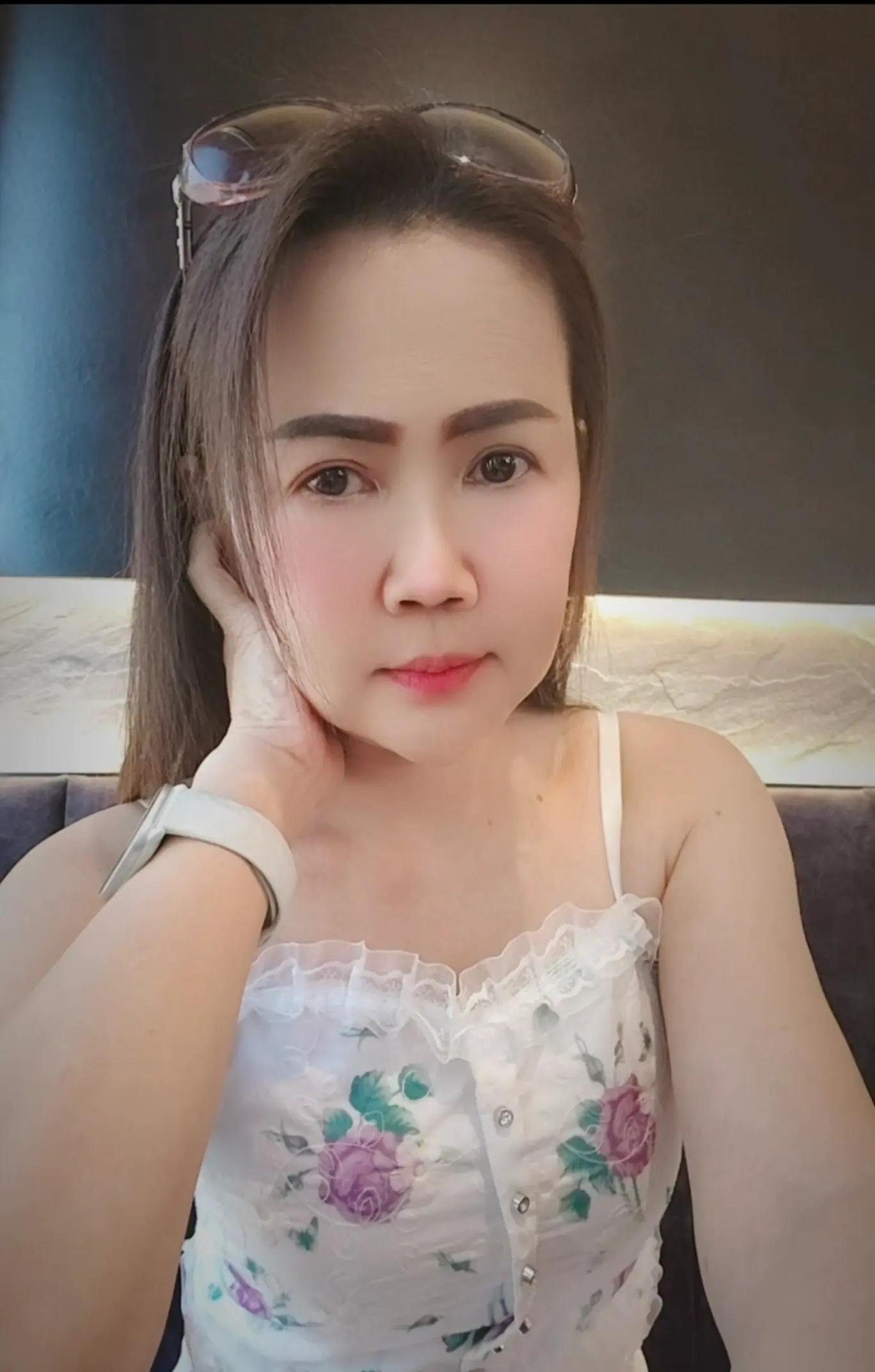 @oil🌿💚ผู้หญิงยิ้มยาก☘️💚