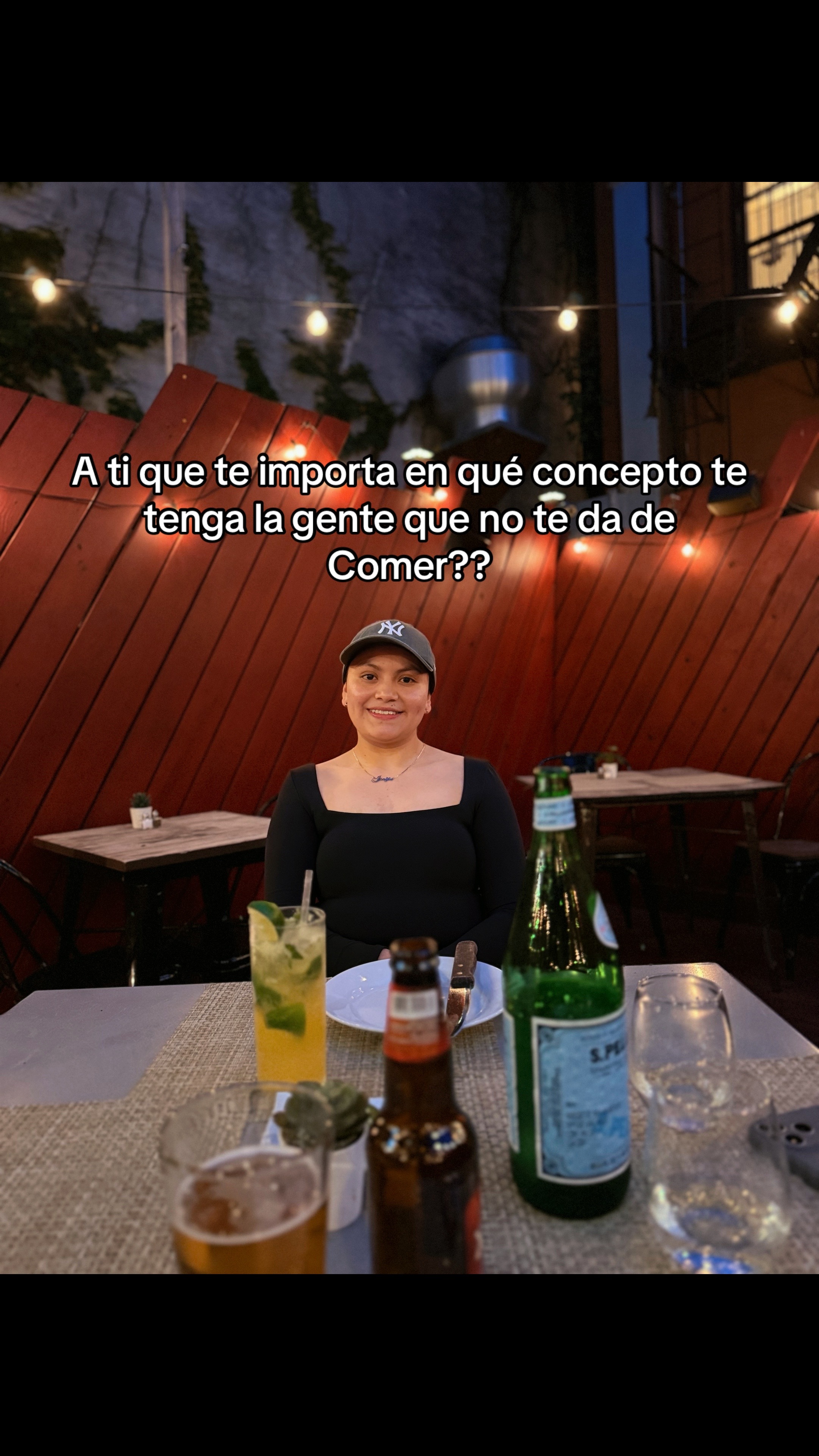 @Camila López 🍓🎧🧡
