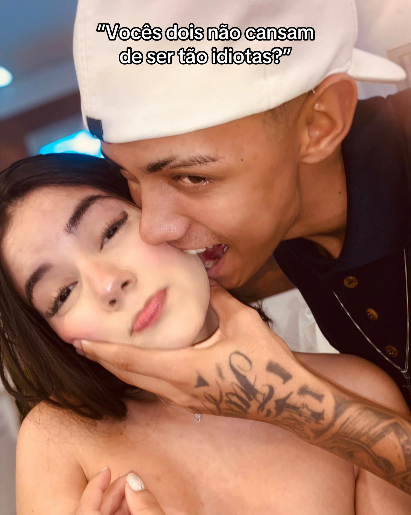 @Larinha