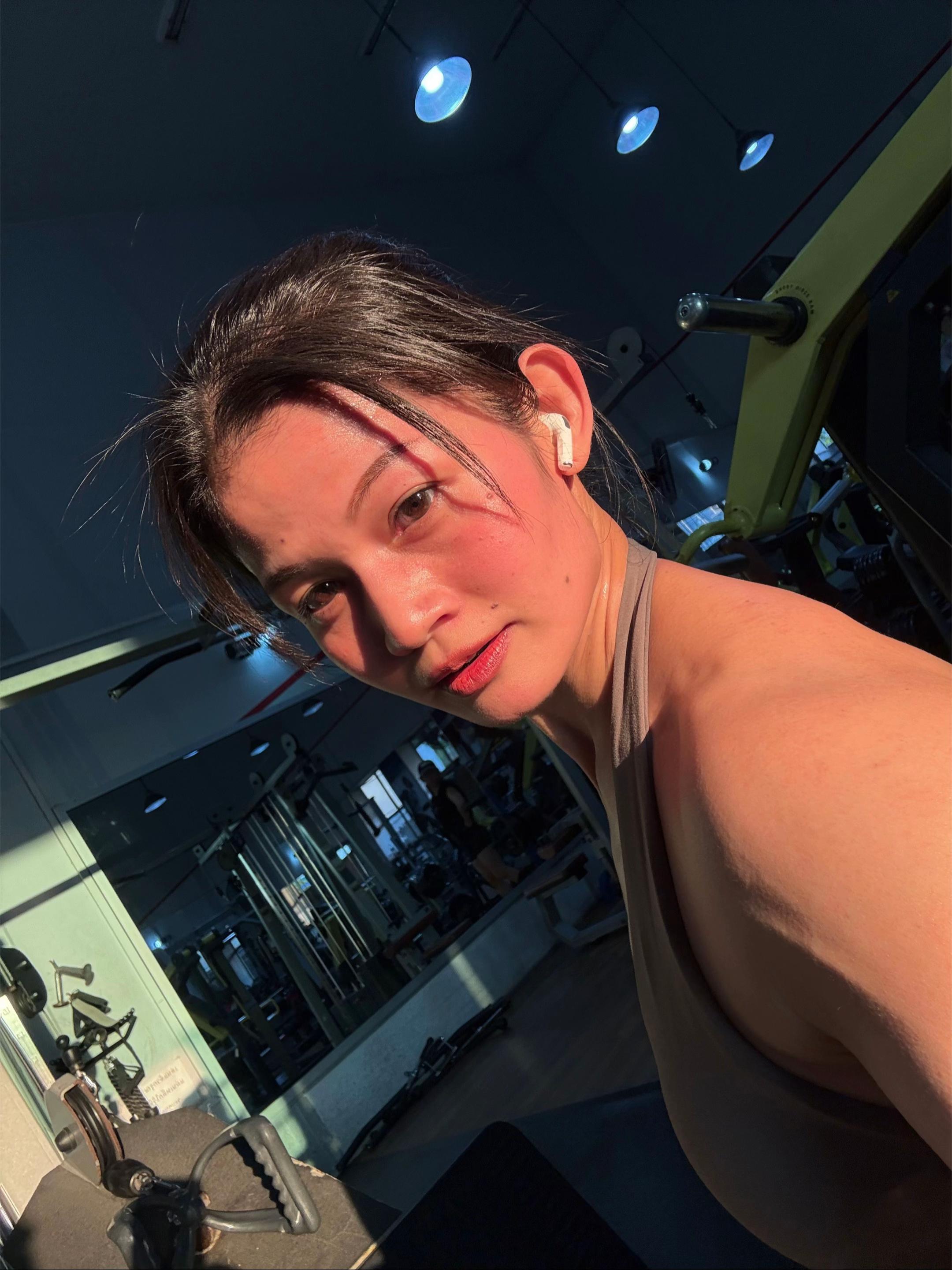 @Nisa : Gym Girl
