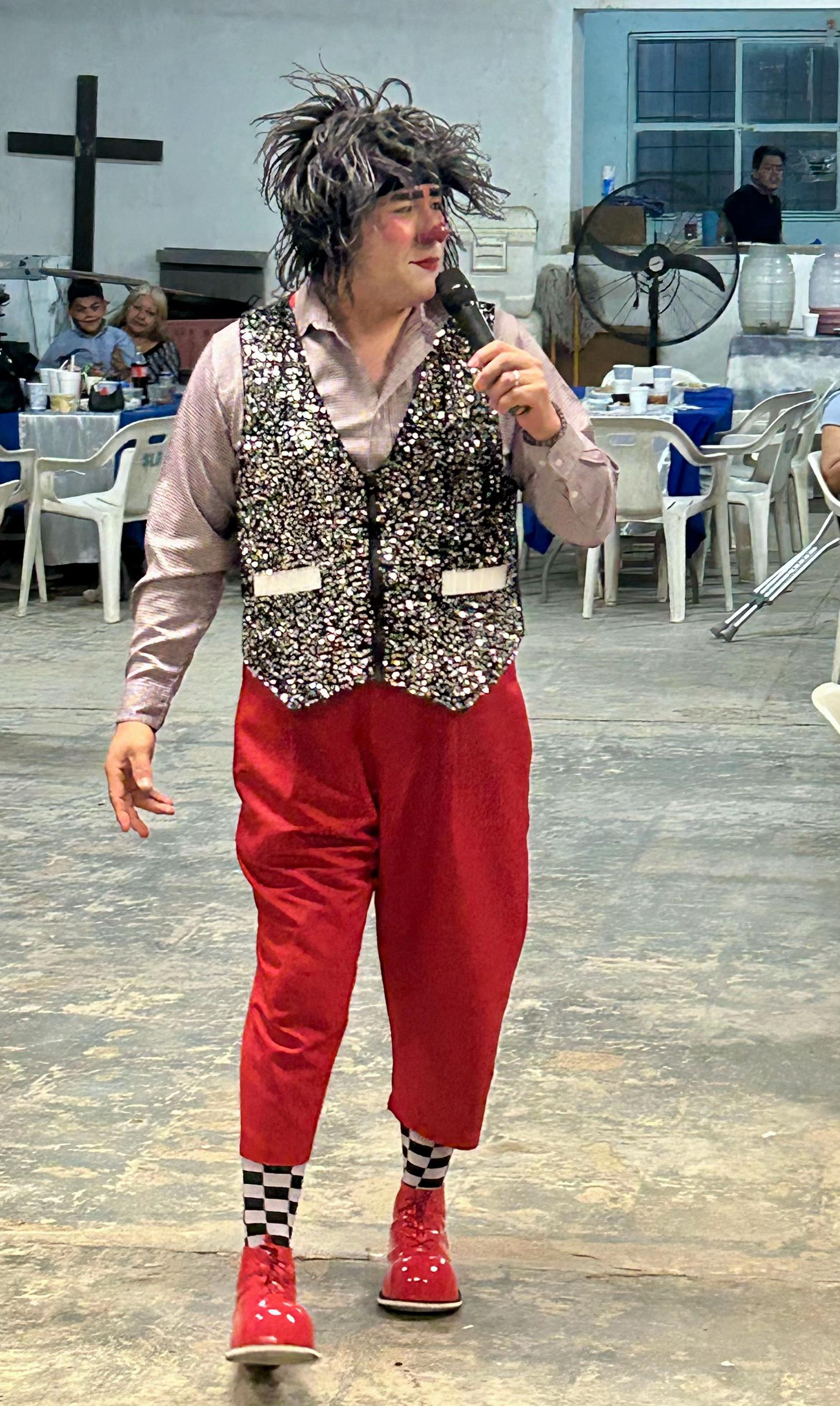 @Lucas payasote show