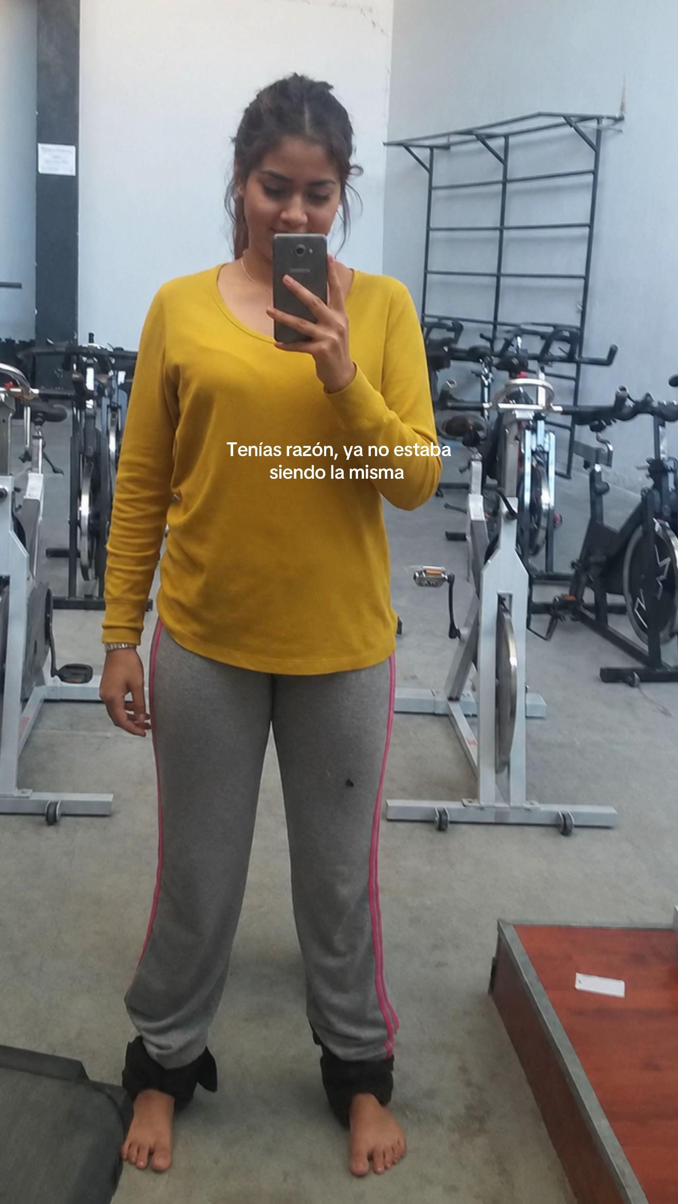 @YesiNavarro_🖤🦅