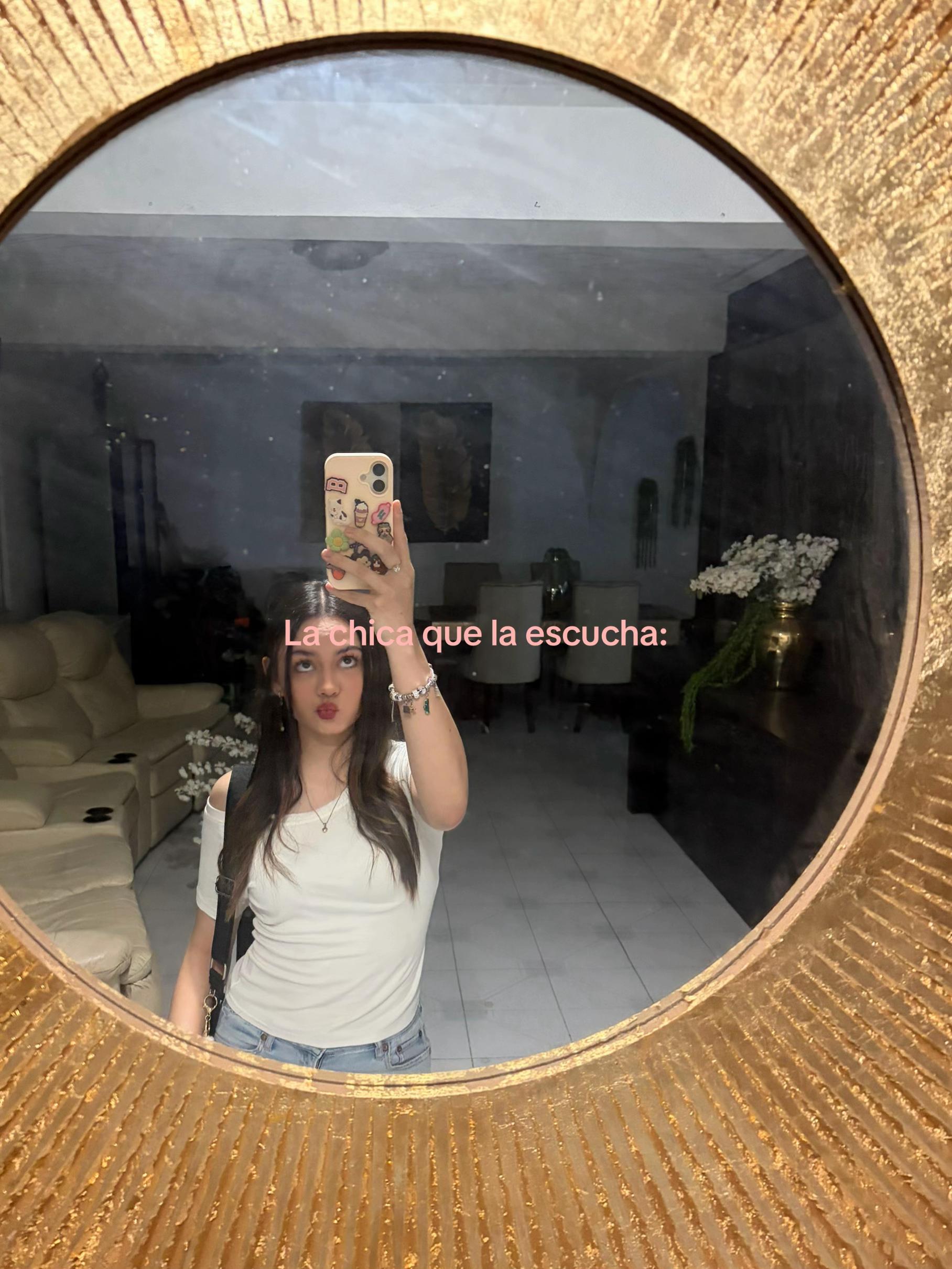 @BelaMaack