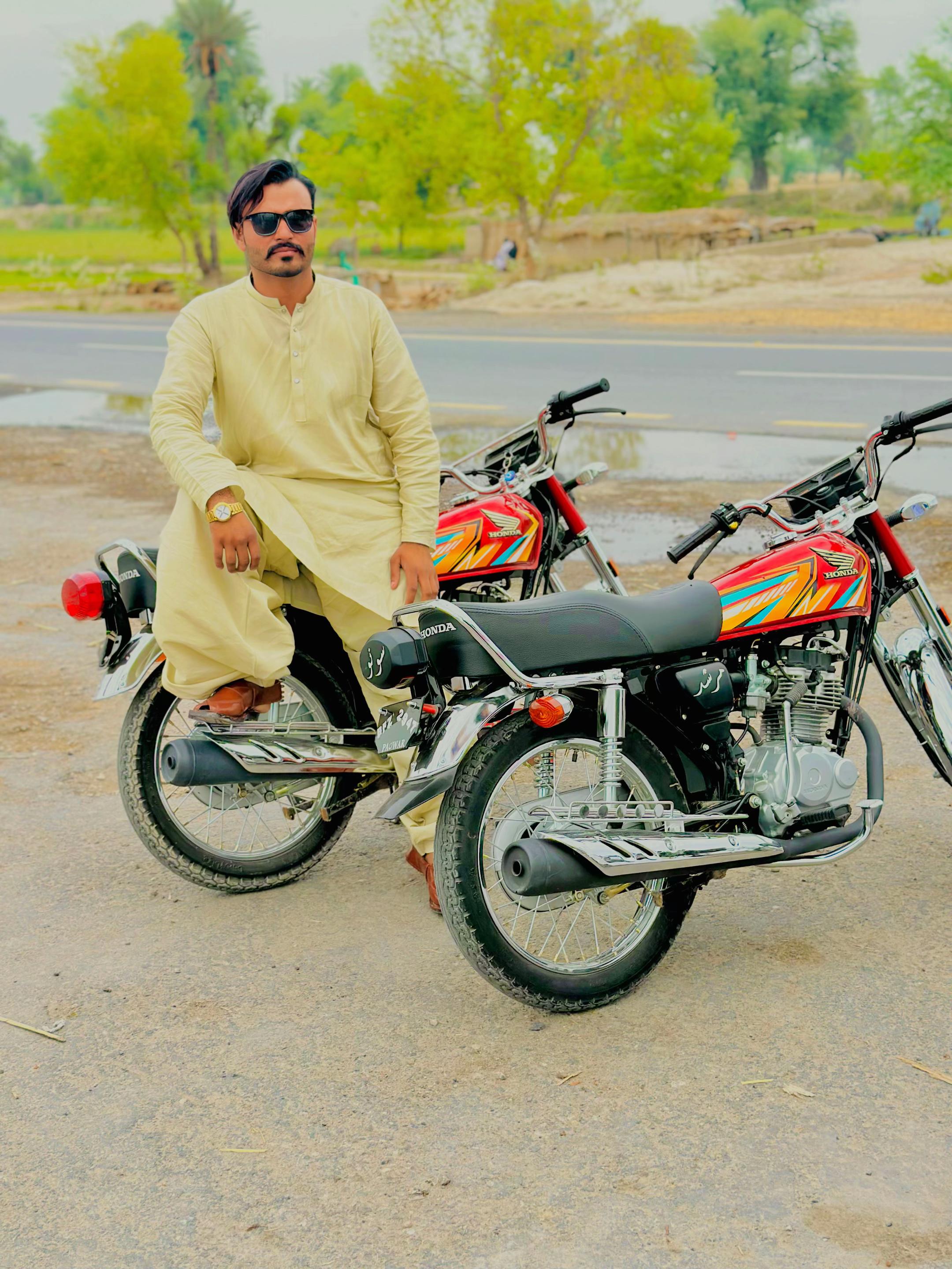 @👑 SHAN BHUTTA 👑♥︎‿♥︎