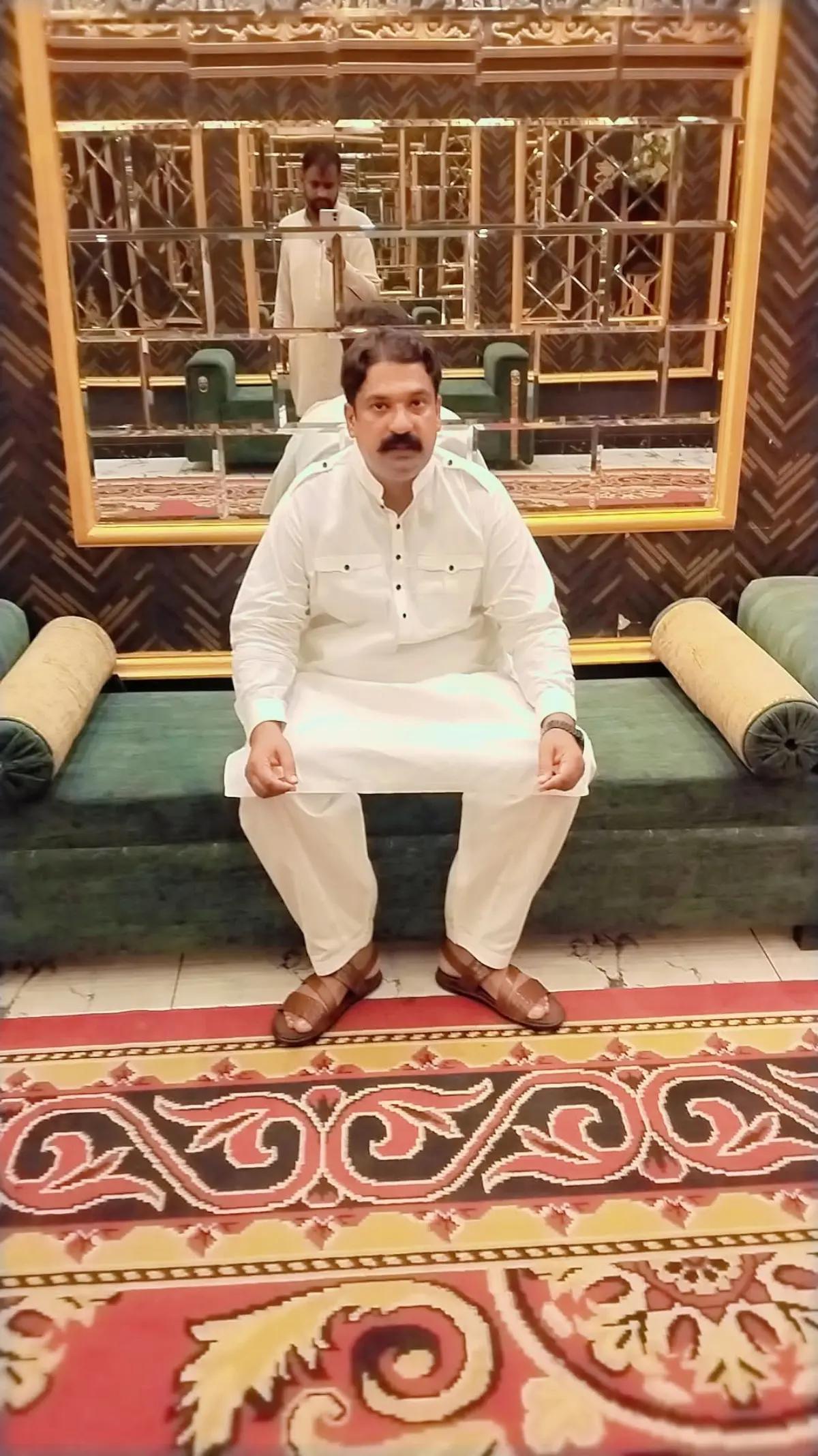 @RANA TASSAWAR KHAN