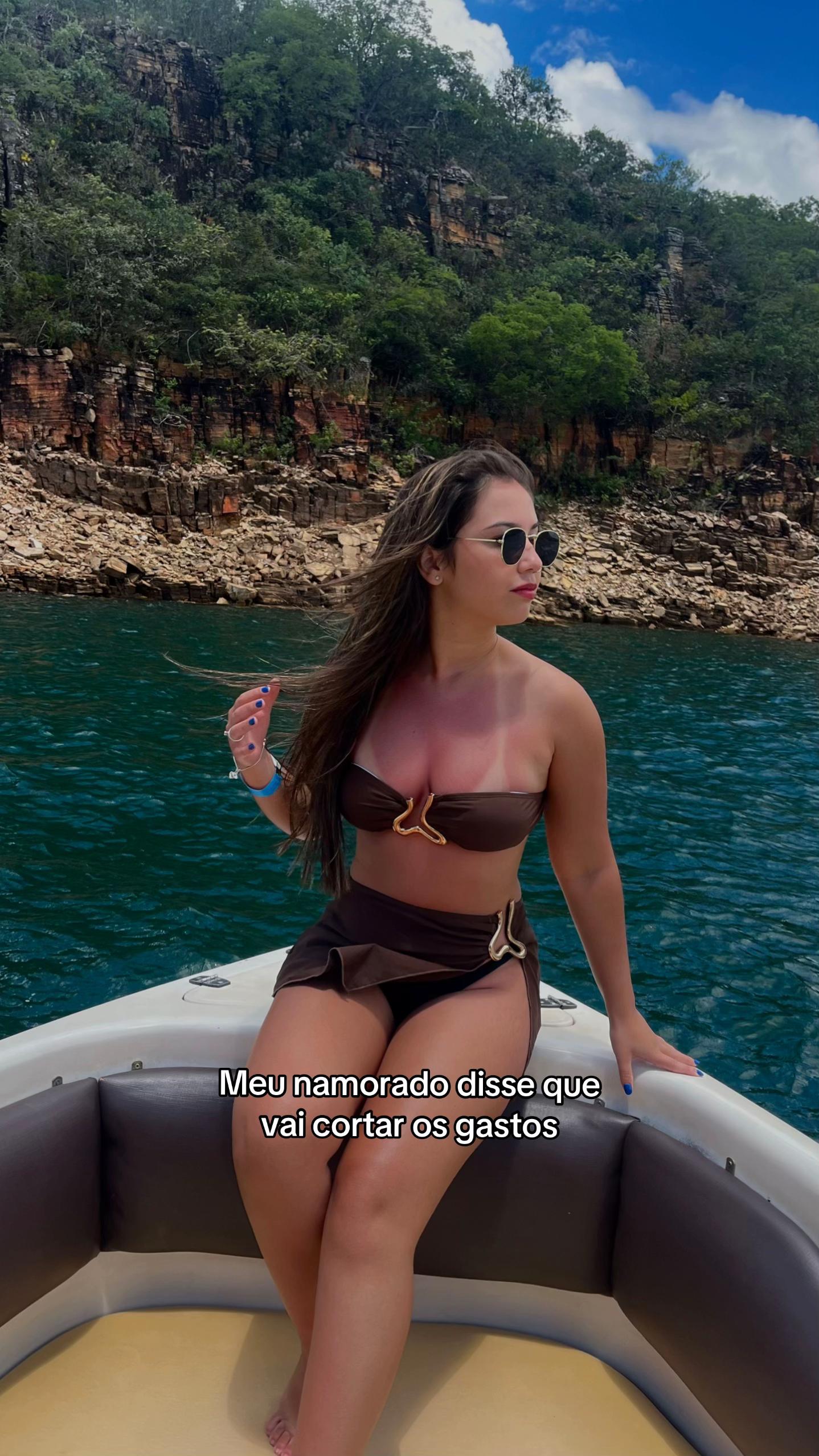 @Lara_bastoss