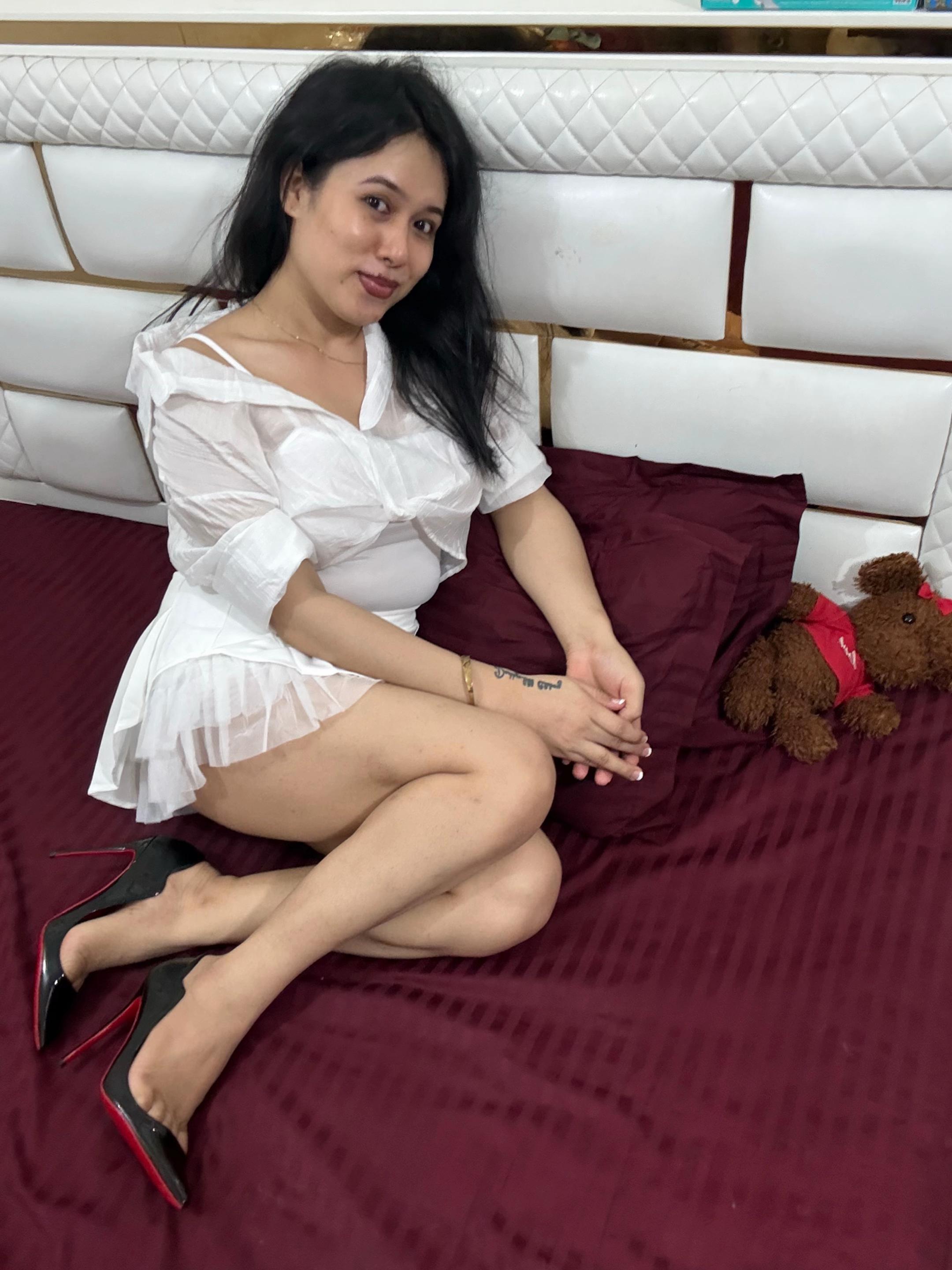 @Jennifer_chanu11 🇧🇩