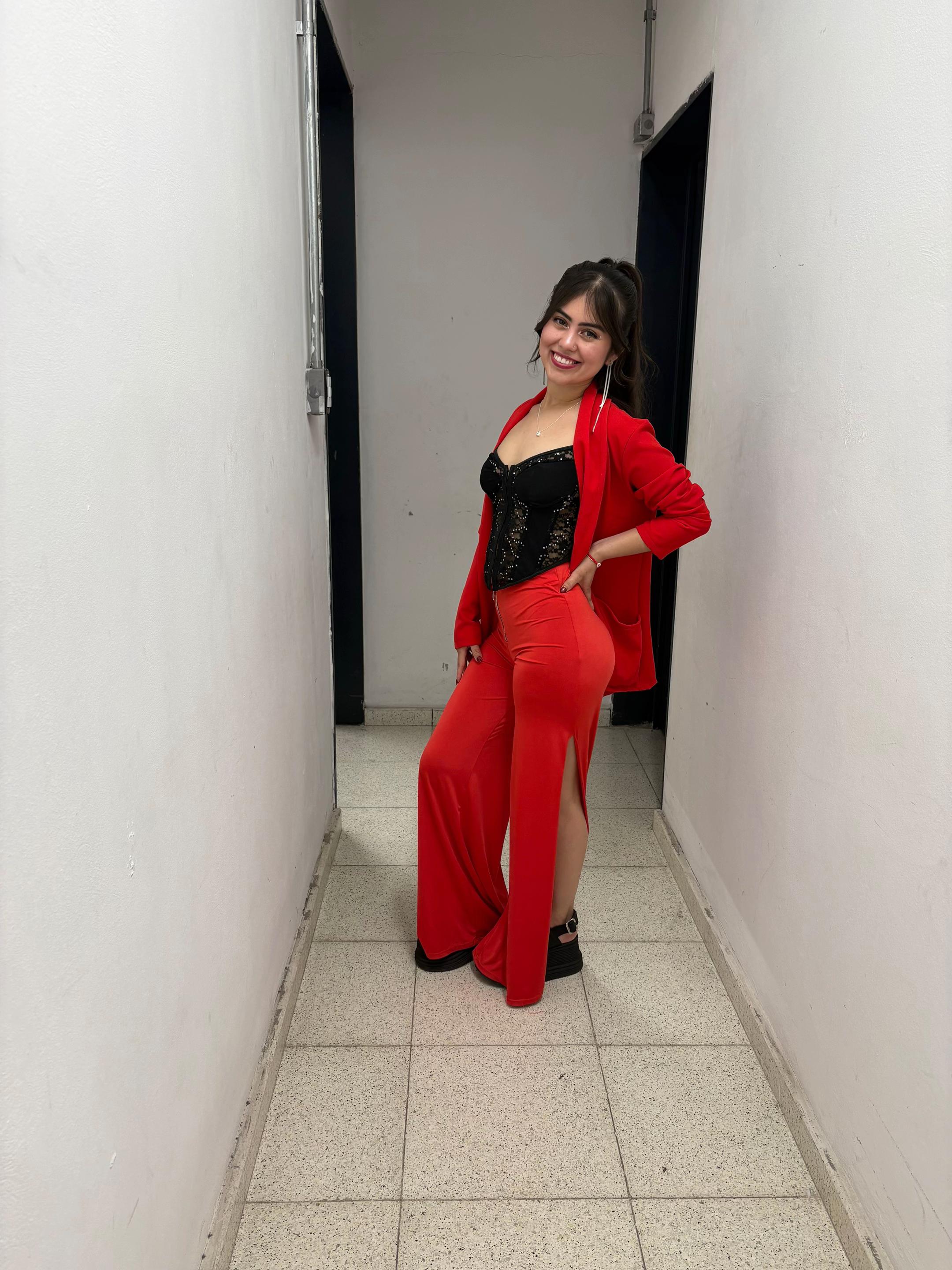 @yamiladiaz3095