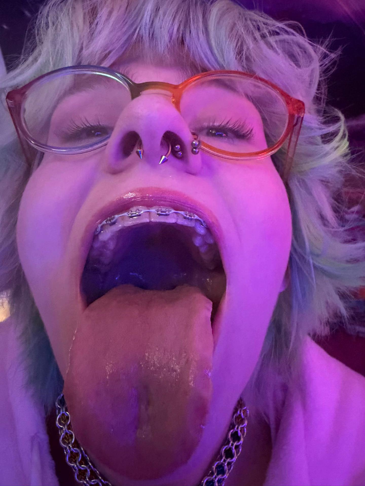 @freakpup