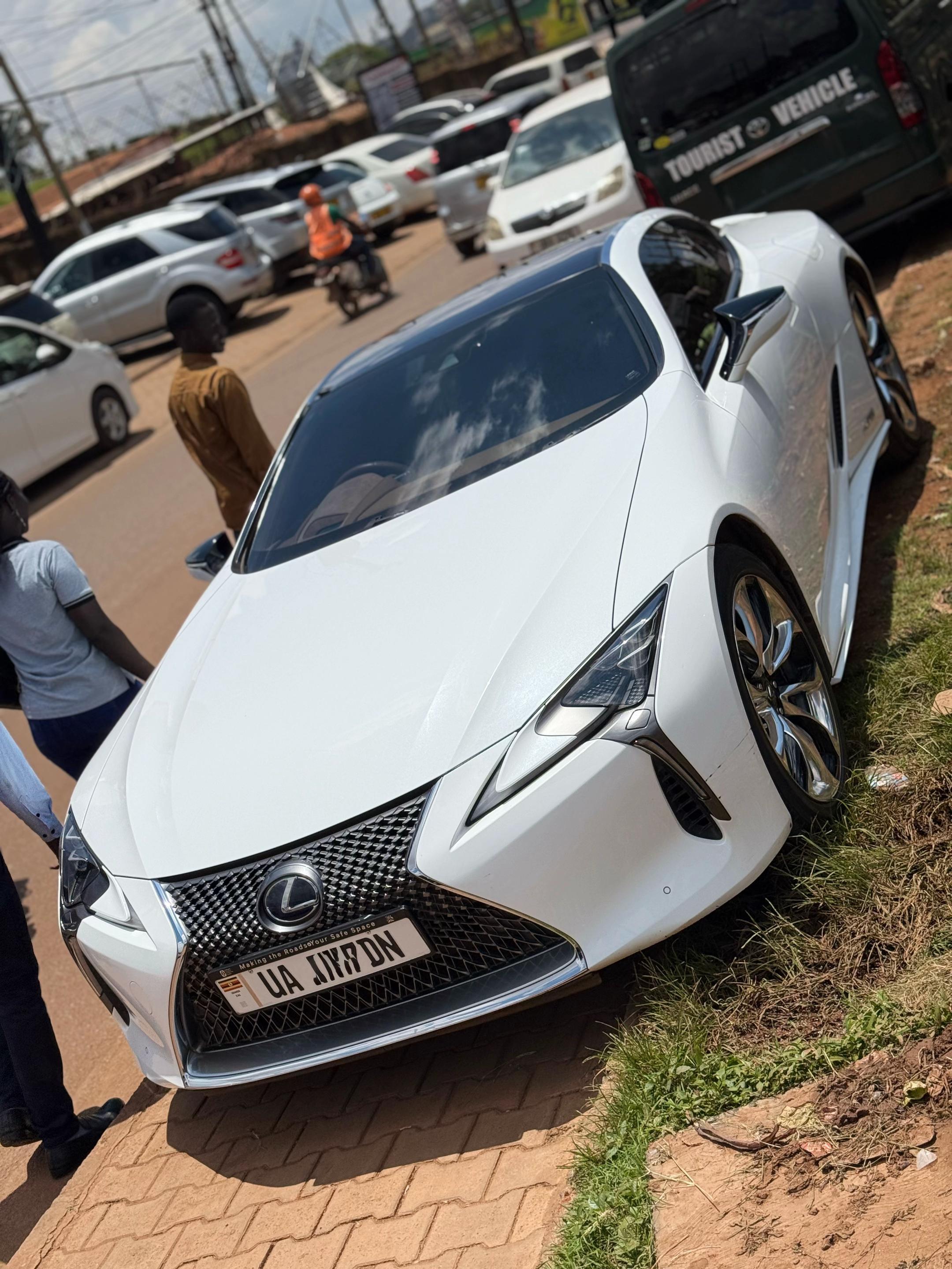 @kentee Motors