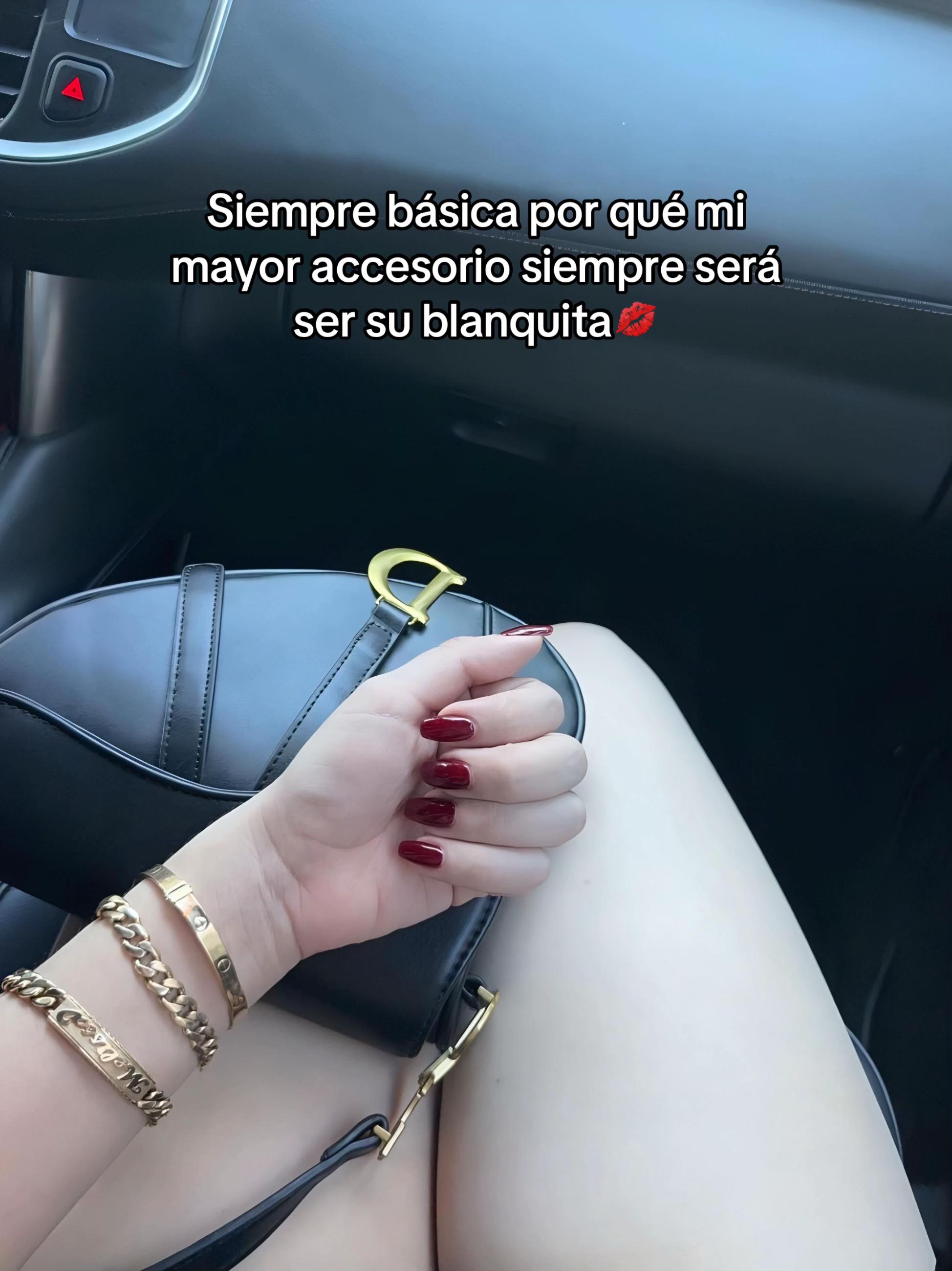 @Melissa Maldonado🍯💛✨