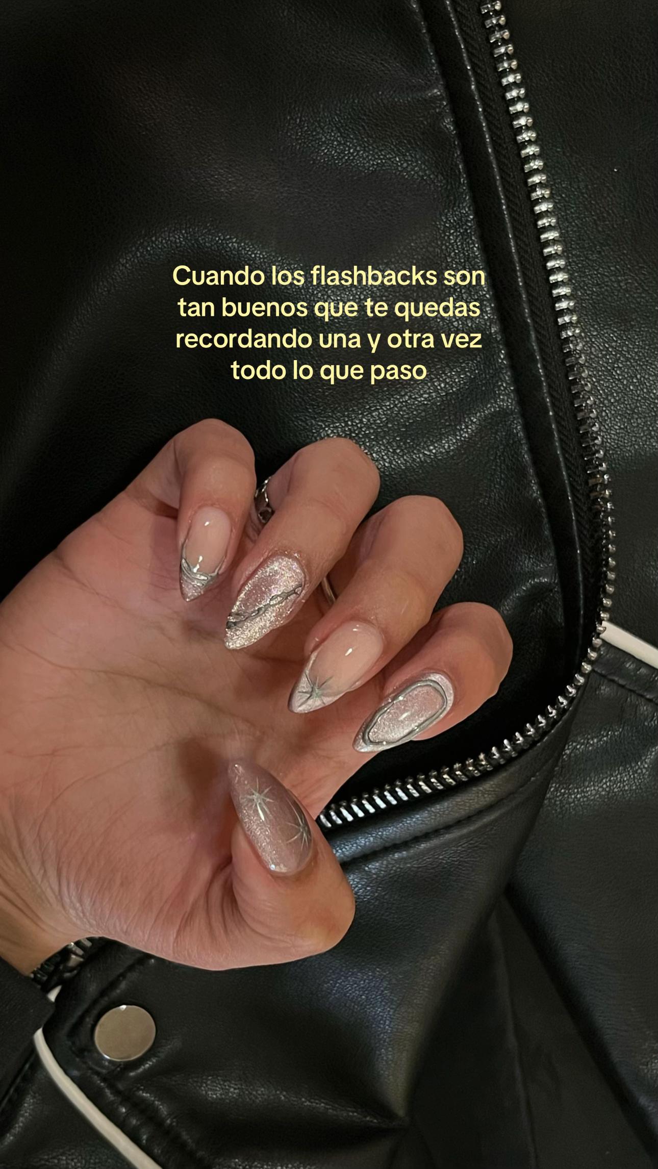 @L de Leonina