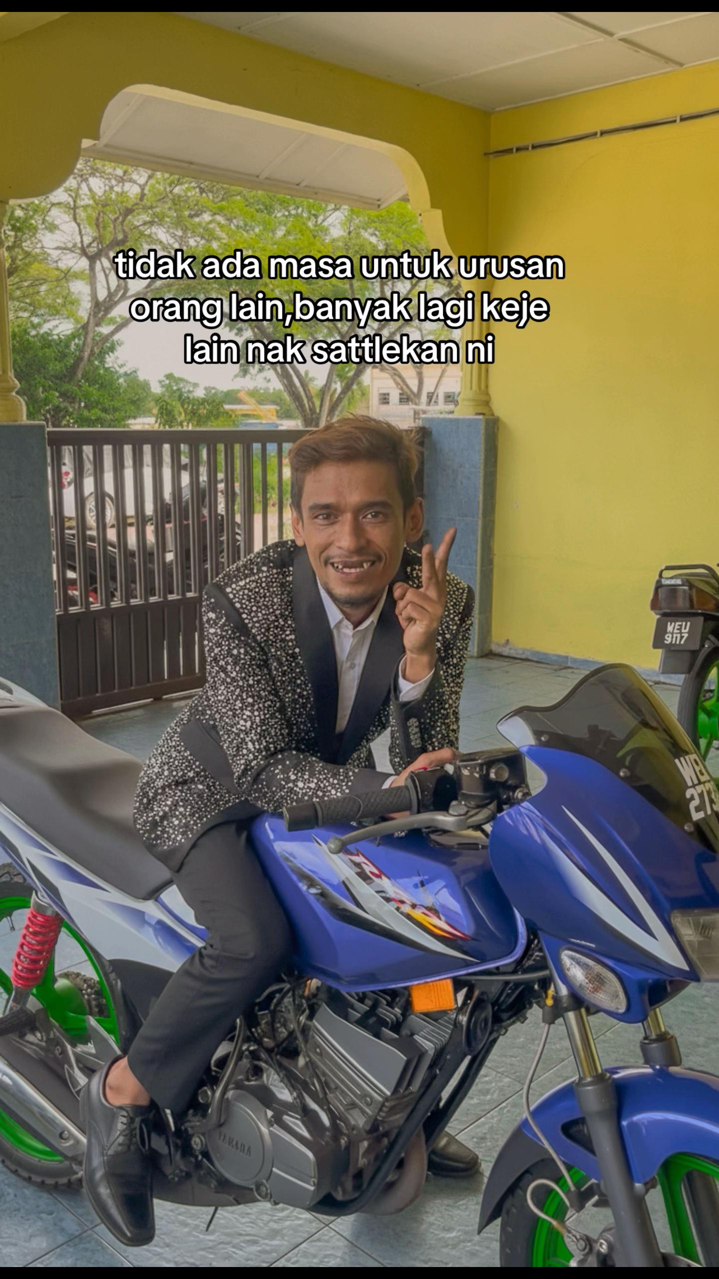 @Bukan_Lons