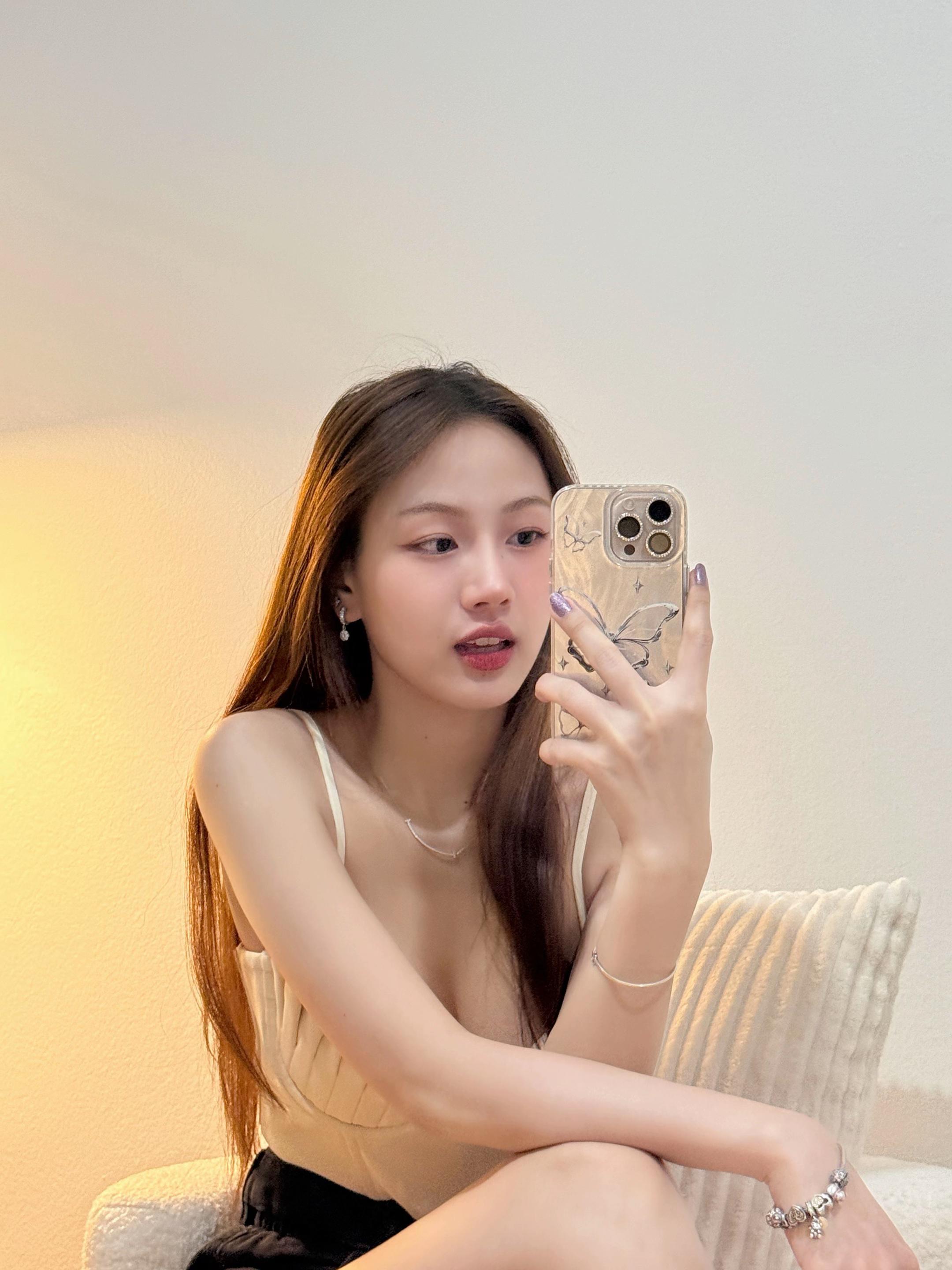 @𝑁𝑐ℎ_𝑁𝑎𝑡𝑐ℎ𝑎 ♡︎