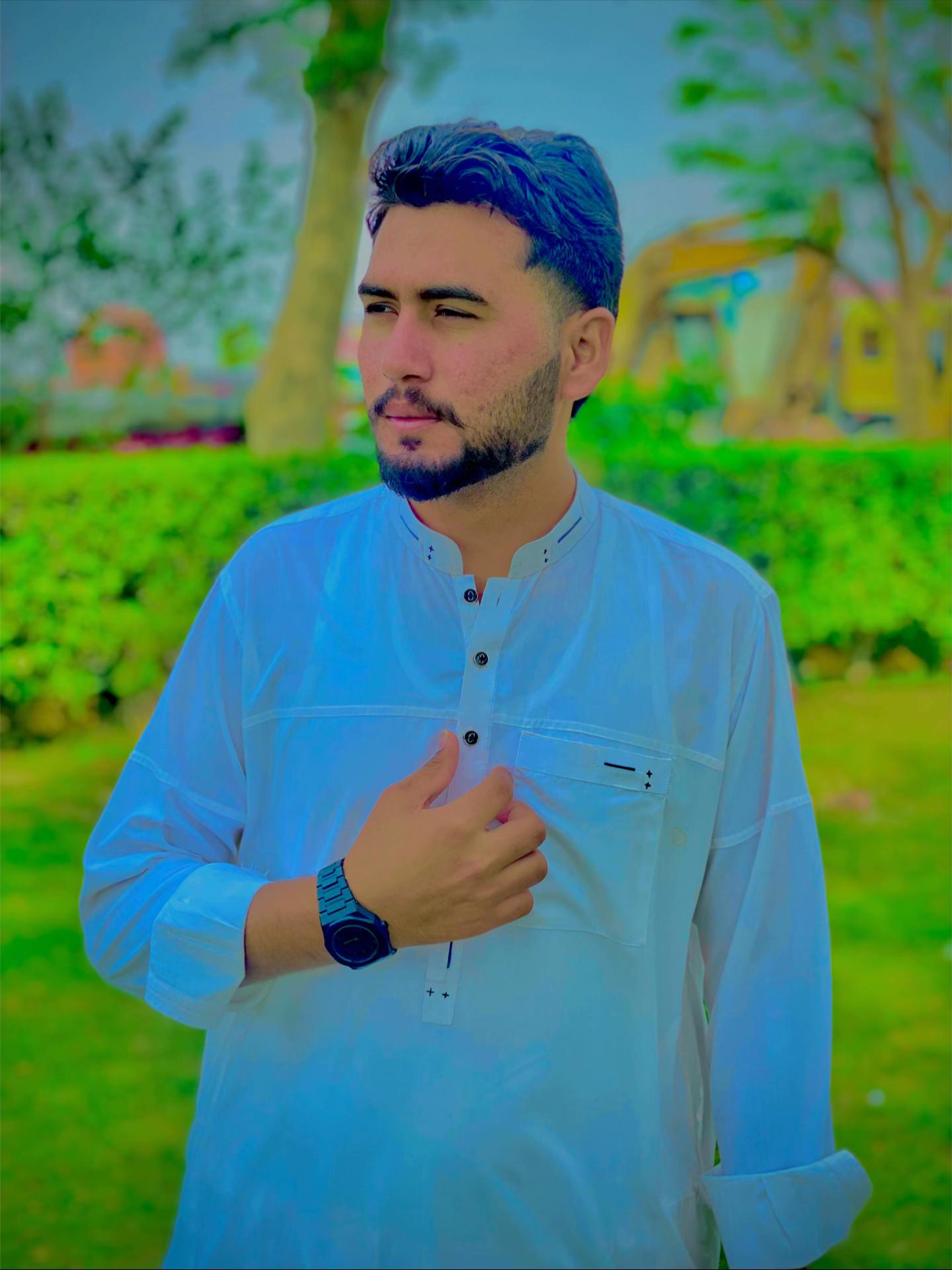 @𝑯𝒂𝒔𝒏𝒂𝒊𝒏 𝑩𝒂𝒋𝒘𝒂🦅