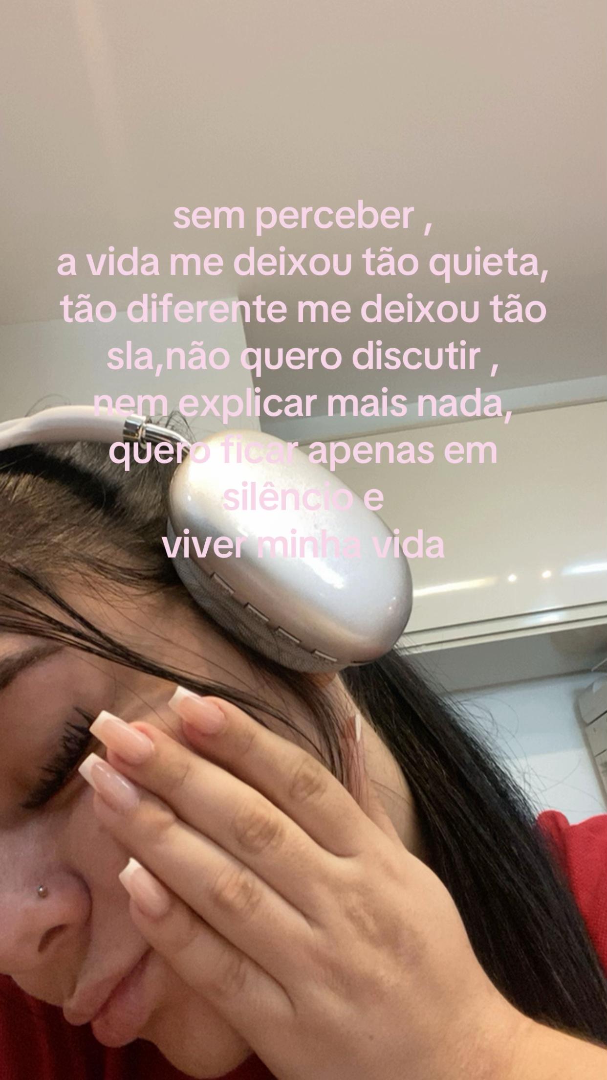 @Ellen Beatriz🎀